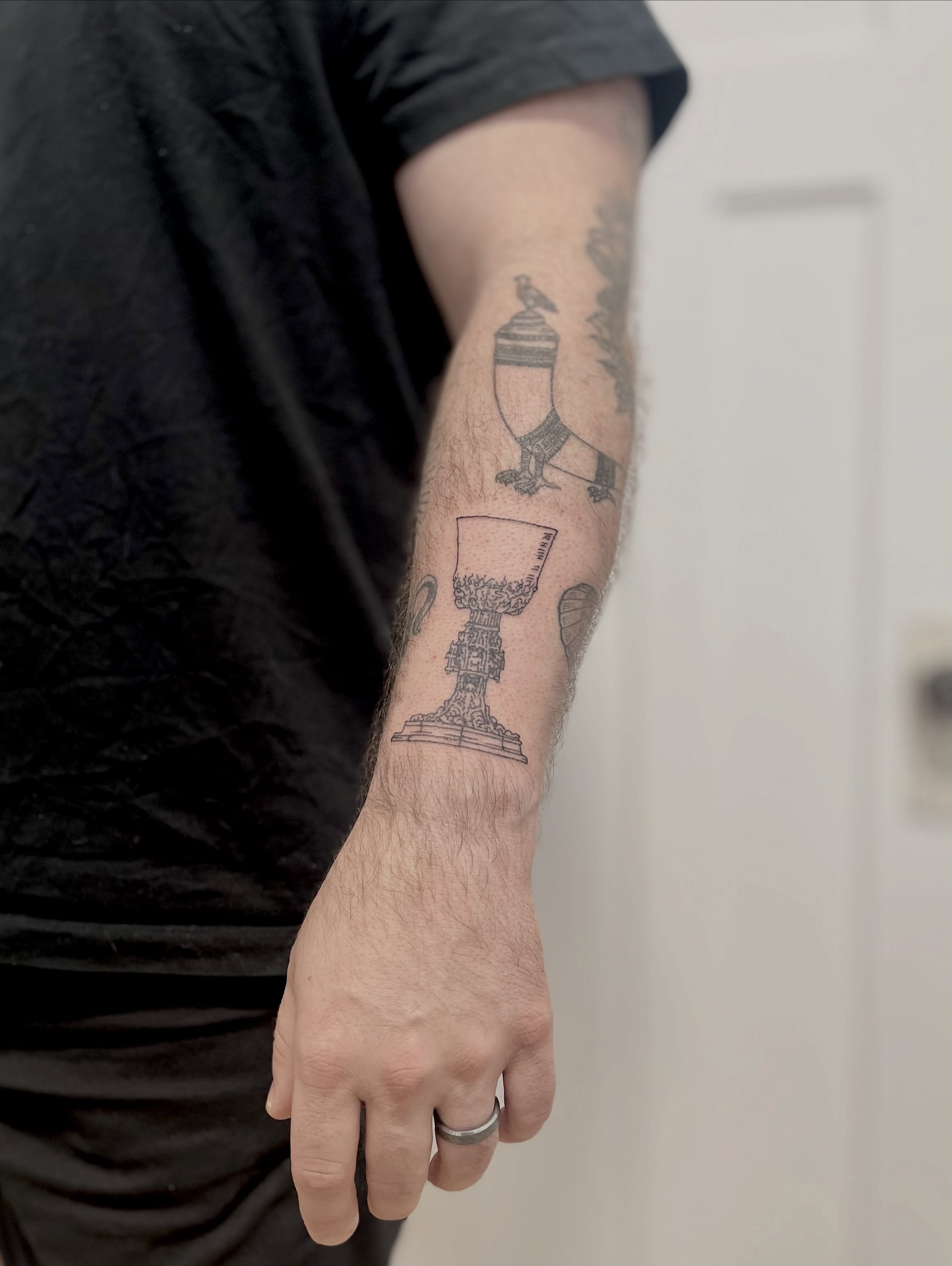 Tattoo by @bartobello — black_and_grey