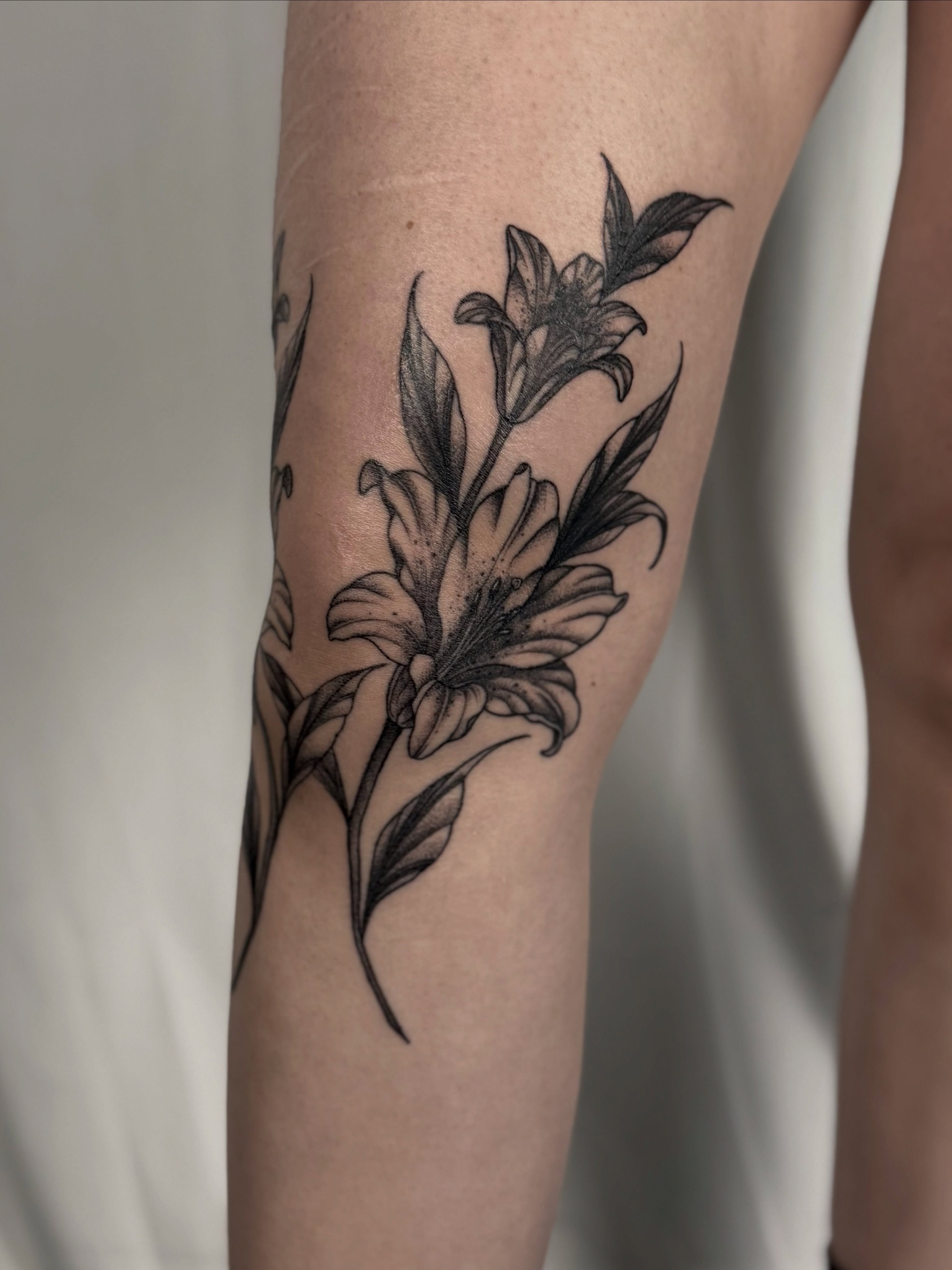 Tattoo by @porcelain_tats โ black_and_grey