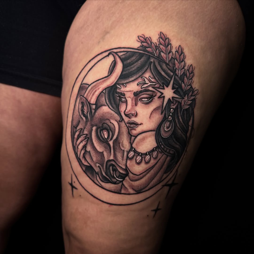 Woman with bull realism tattoo on the thigh by Dee Florian