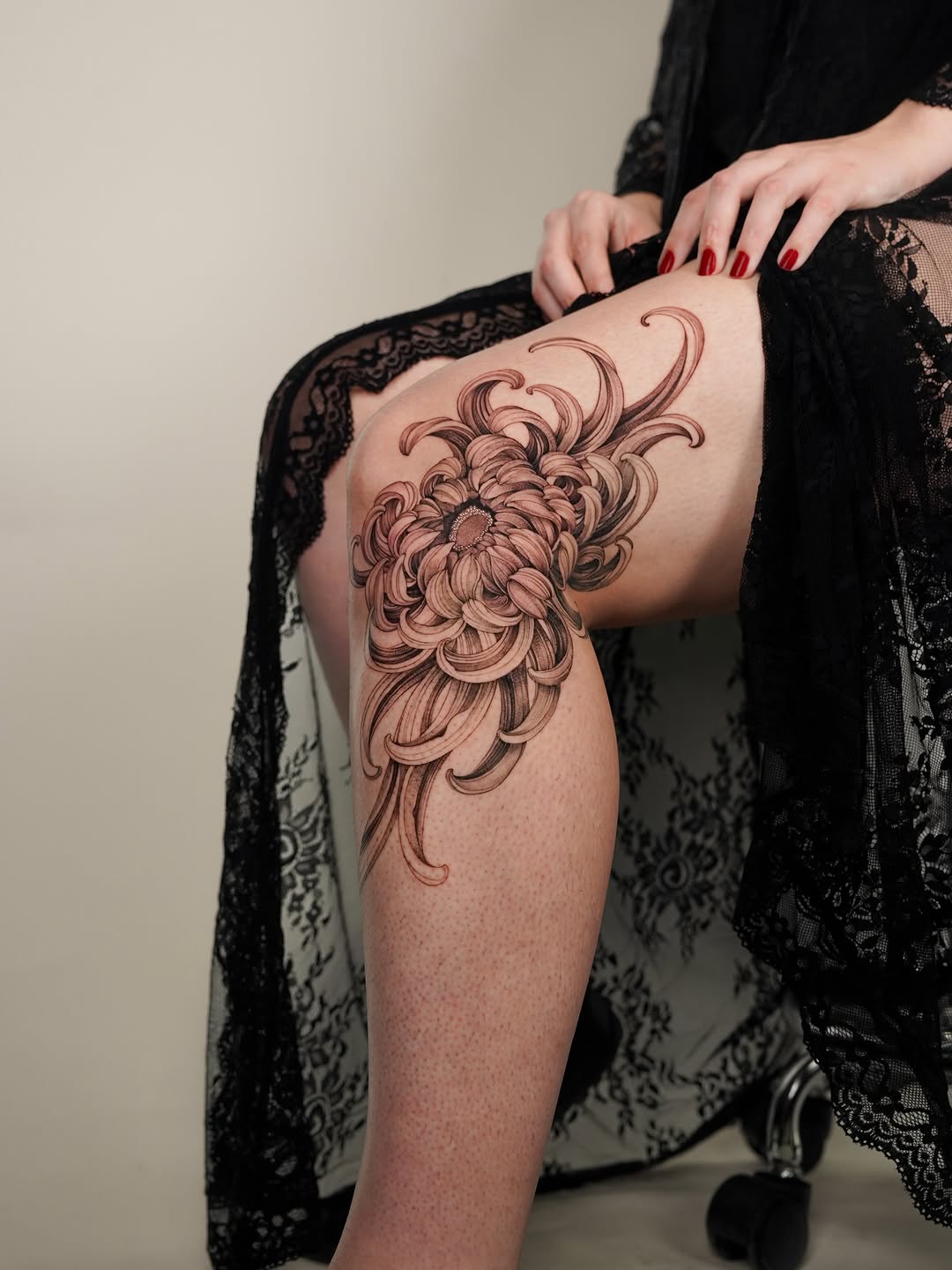 Tattoo by @tinnasole — black_and_grey, realism
