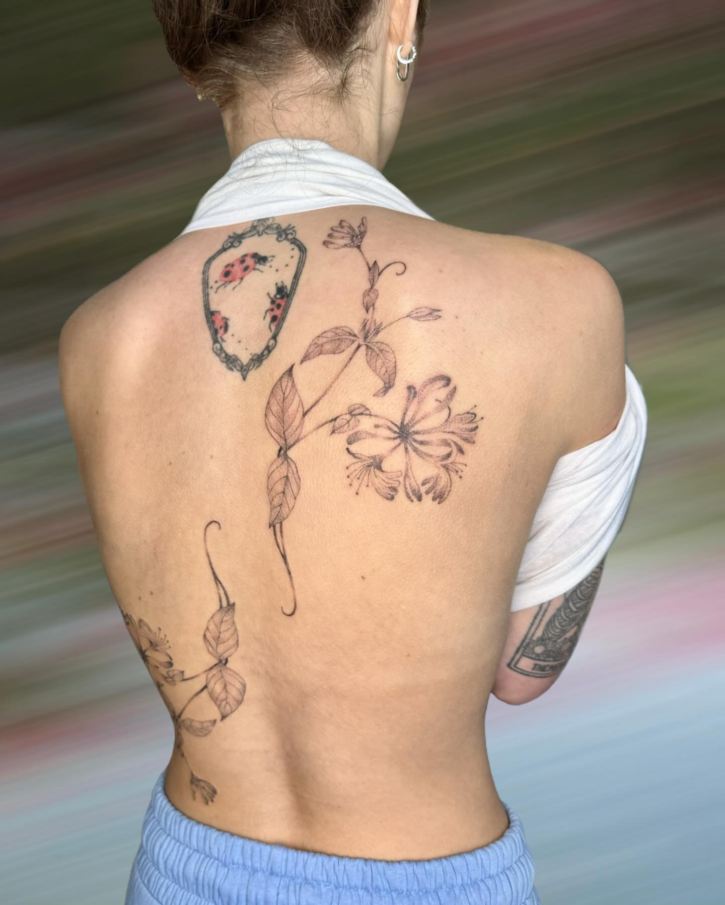 Botanical realism tattoo on the back by GG ๐ธ
