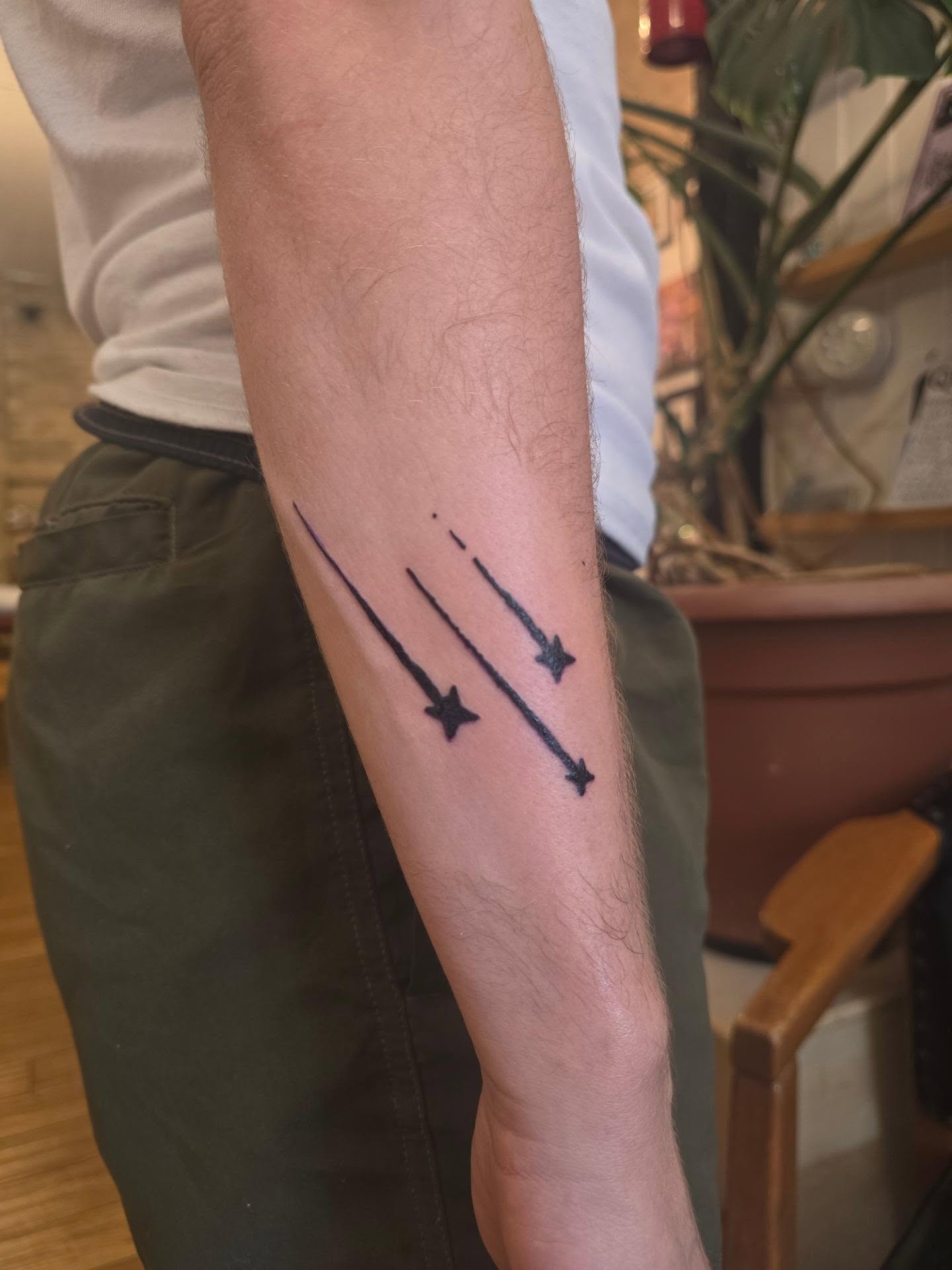 Tattoo by @lorhagarty — dotwork