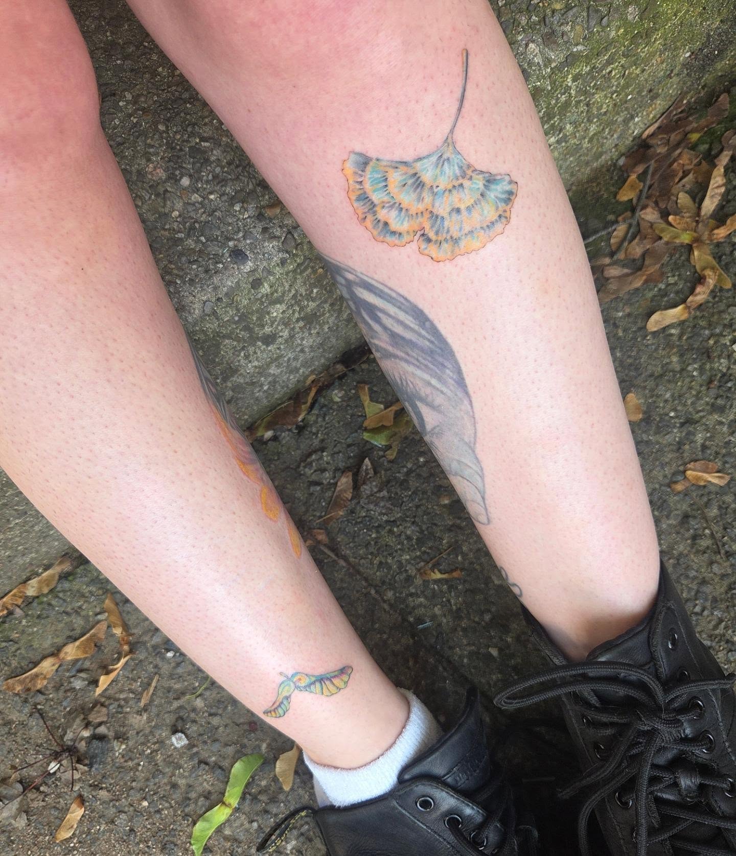 Gingko leaf realism tattoo on the forearm by Molly DeSmedt