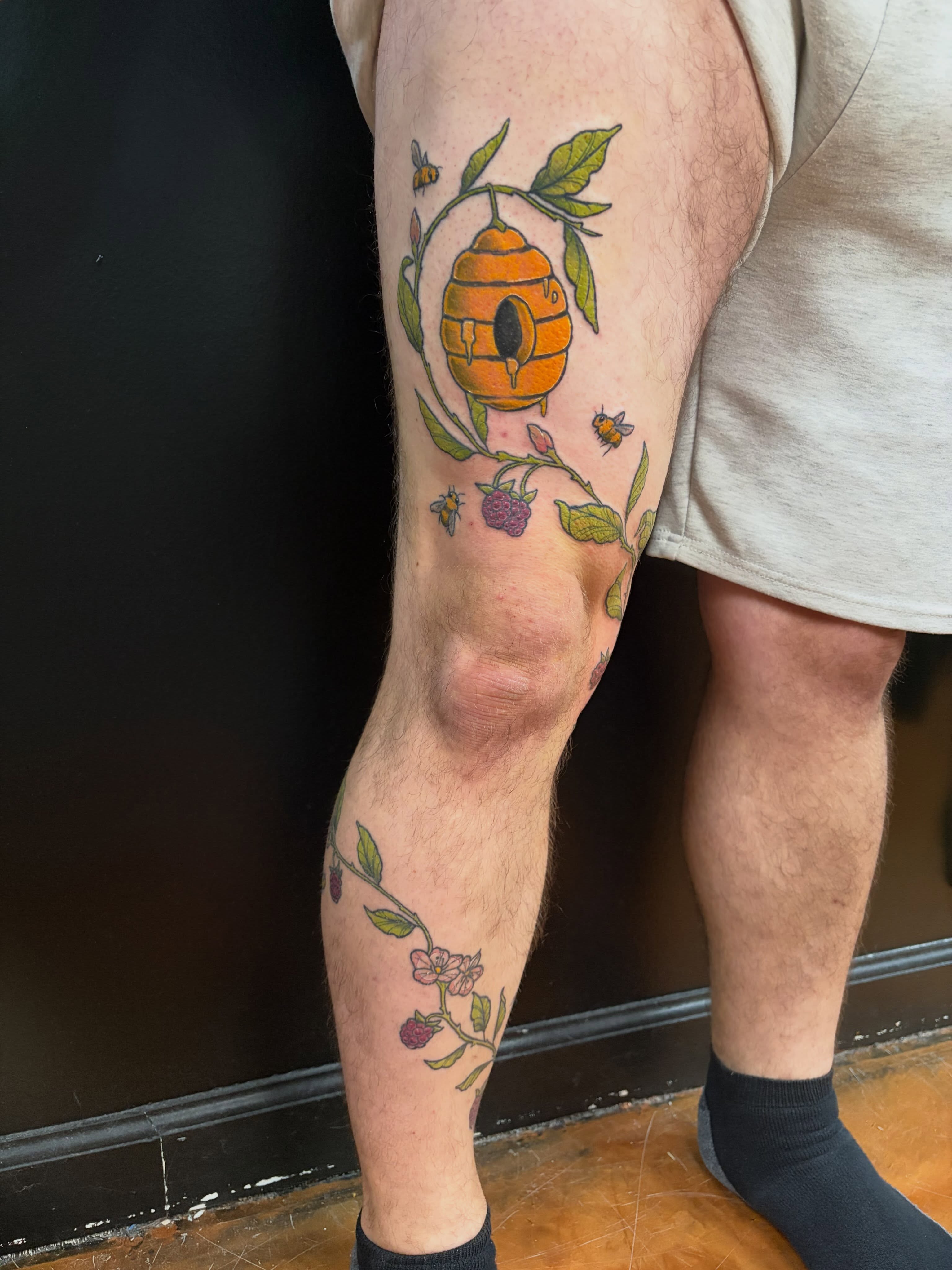 Tattoo by @thekaityfacetattoos β american_traditional, dotwork