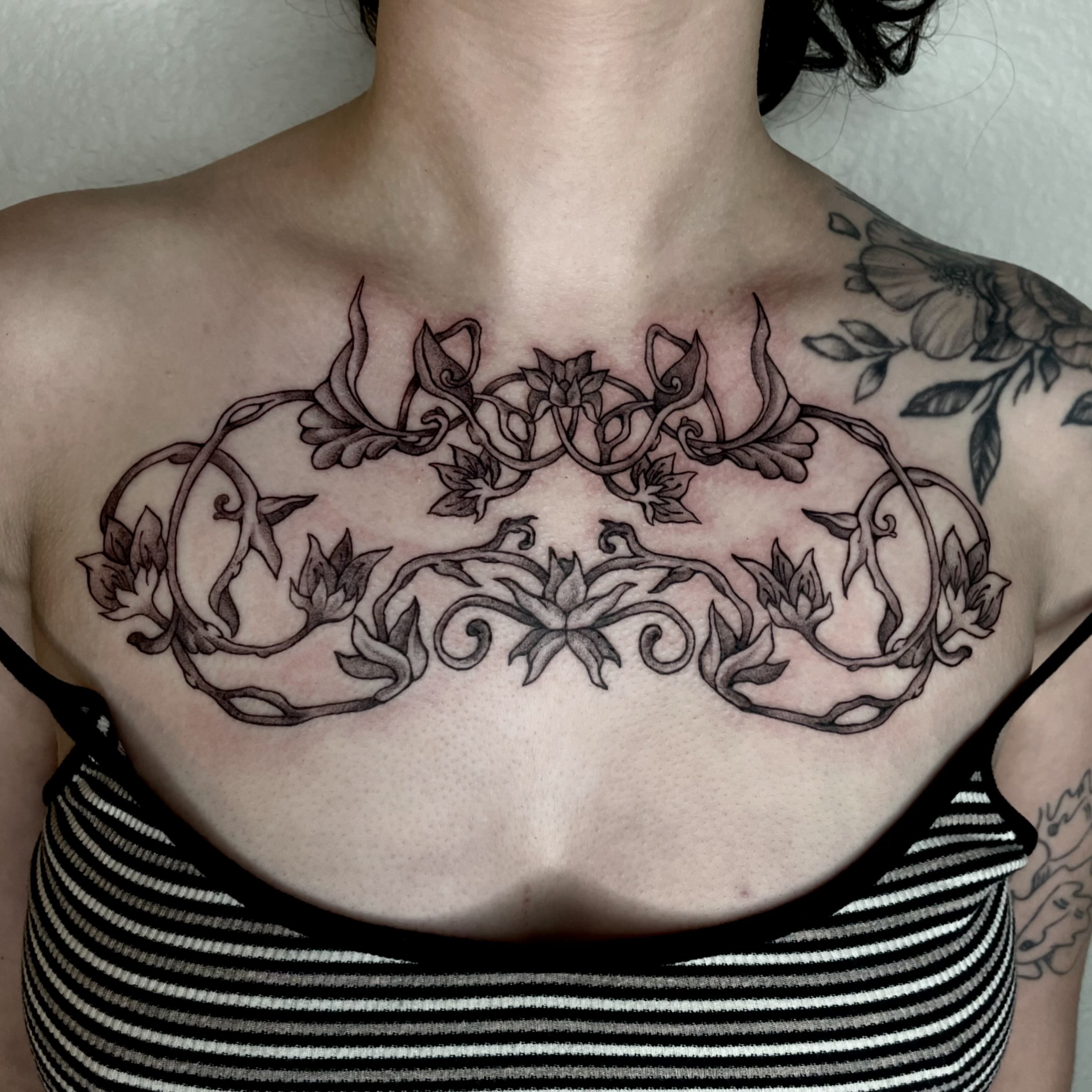 Tattoo by @trisaratoptattoos β black_and_grey, ornamental