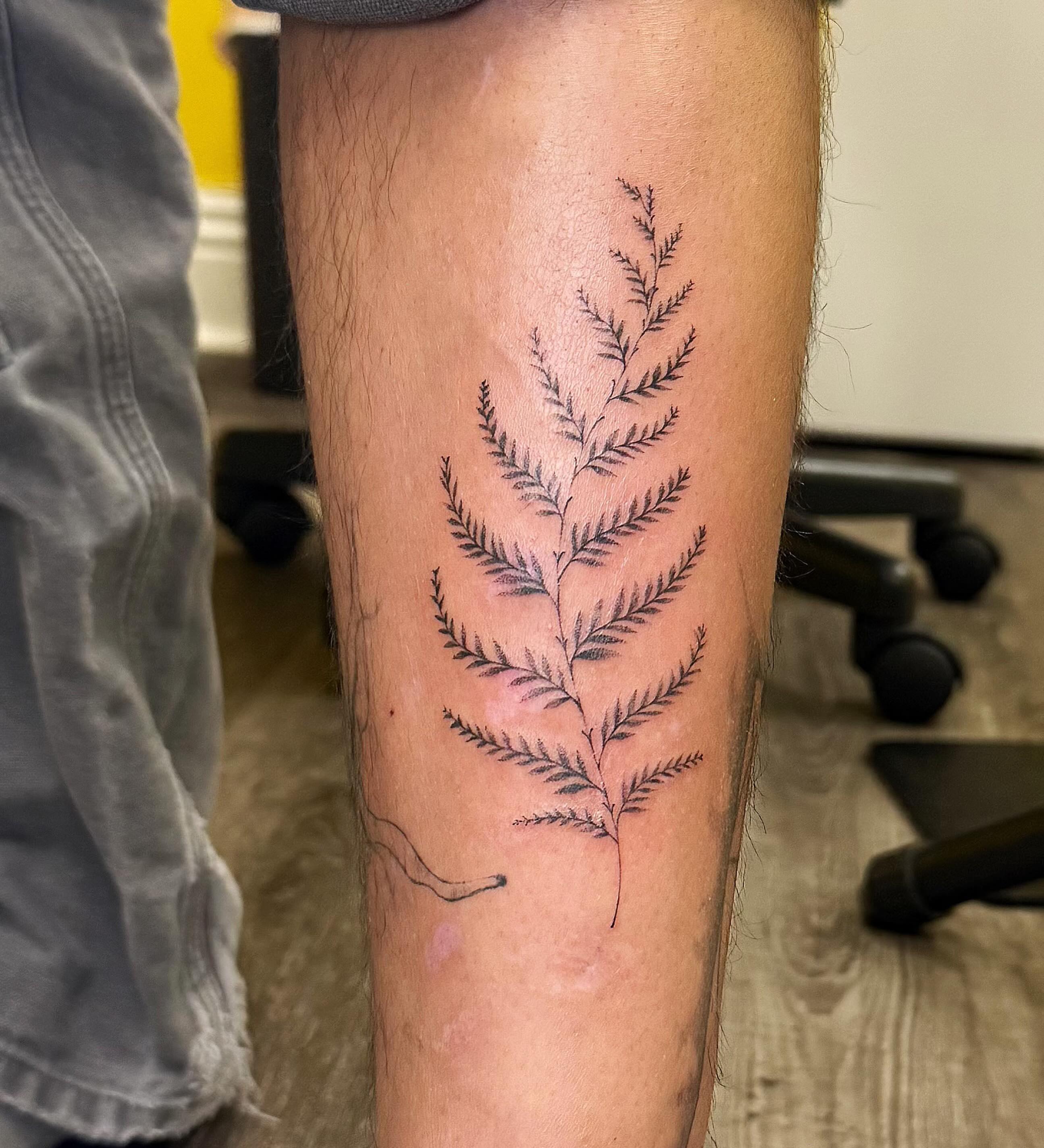 Tattoo by @ta2_echo โ fine_line
