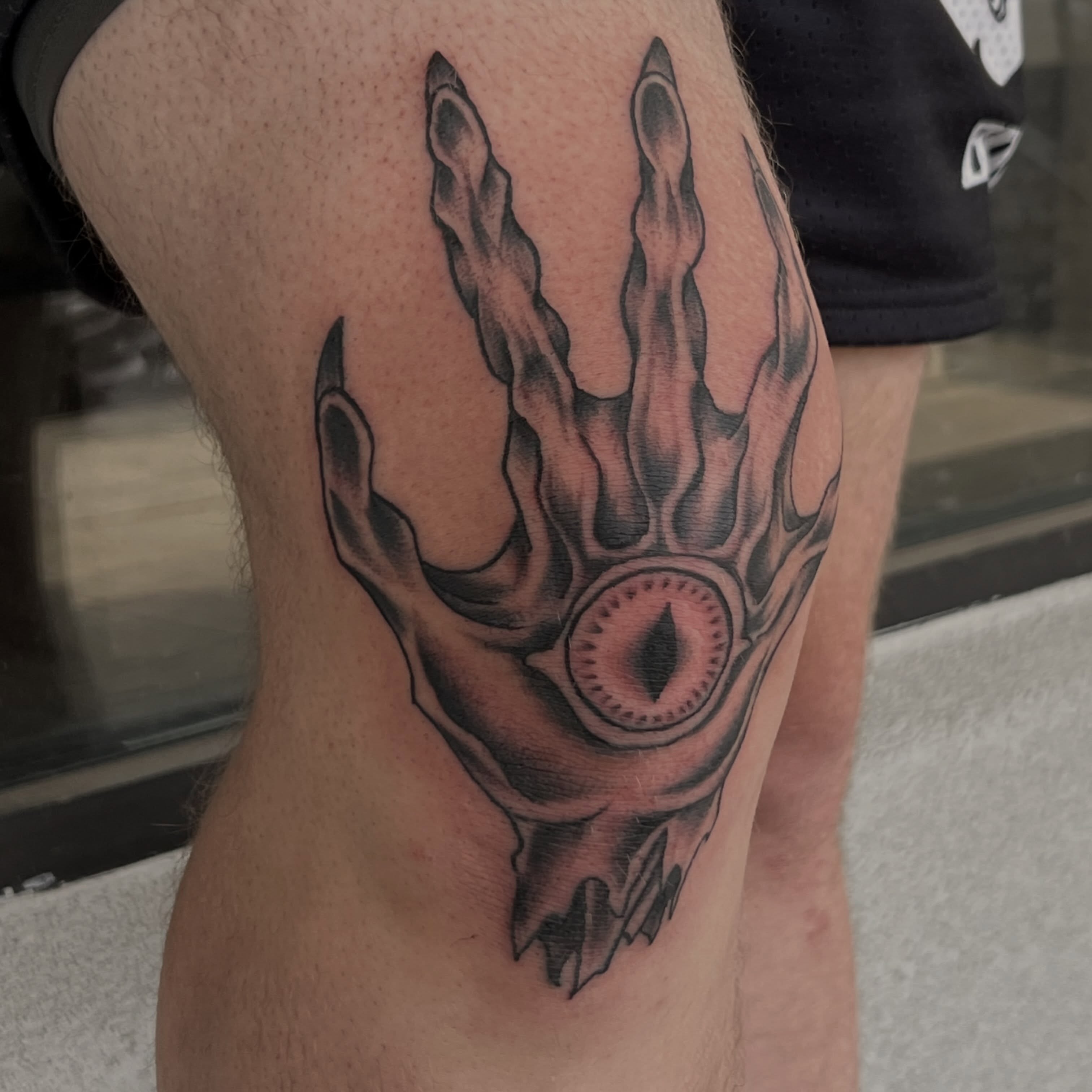 Hand with eye dark realism tattoo on the forearm by Callie πͺ