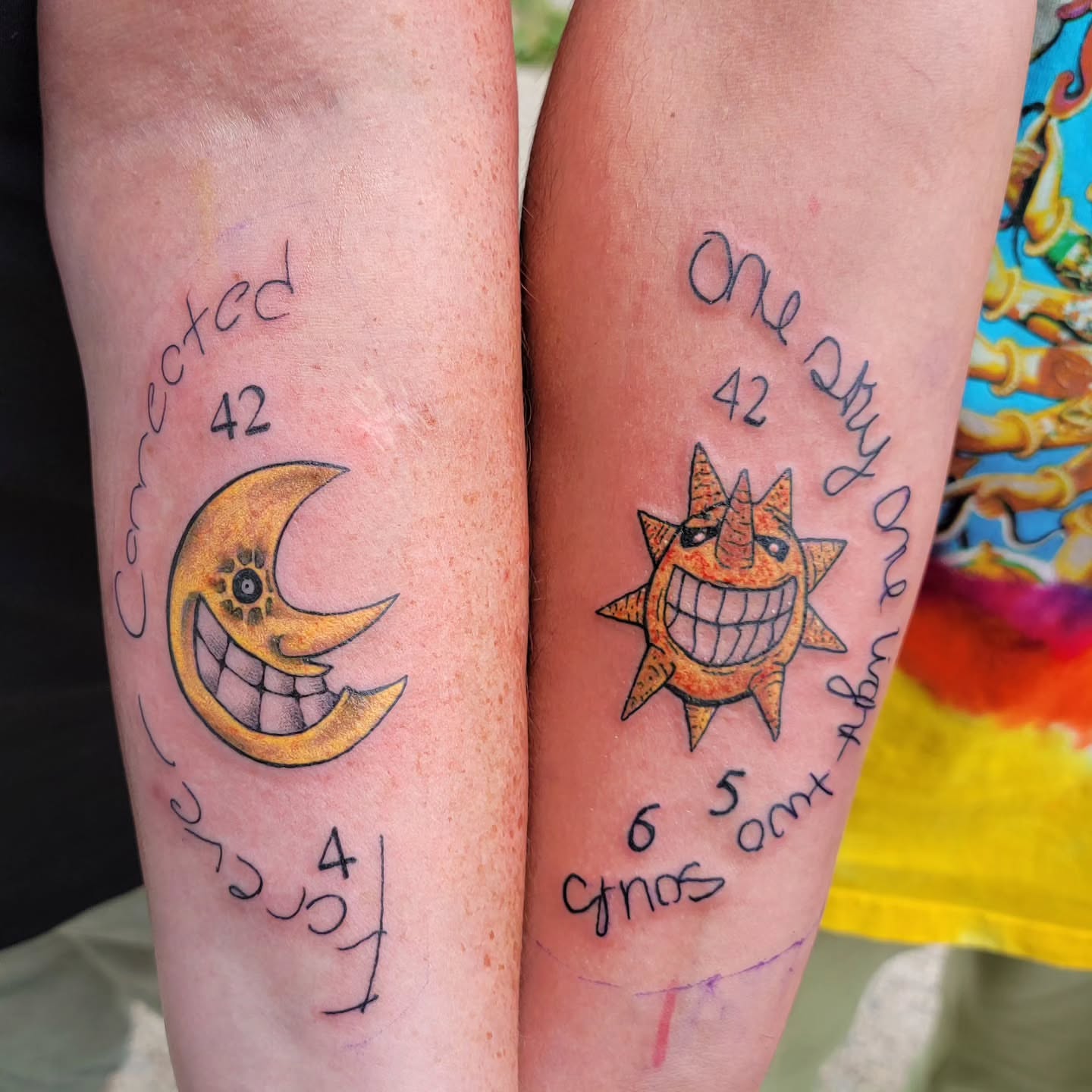 Tattoo by @nadeskatattoos — new_school, dotwork