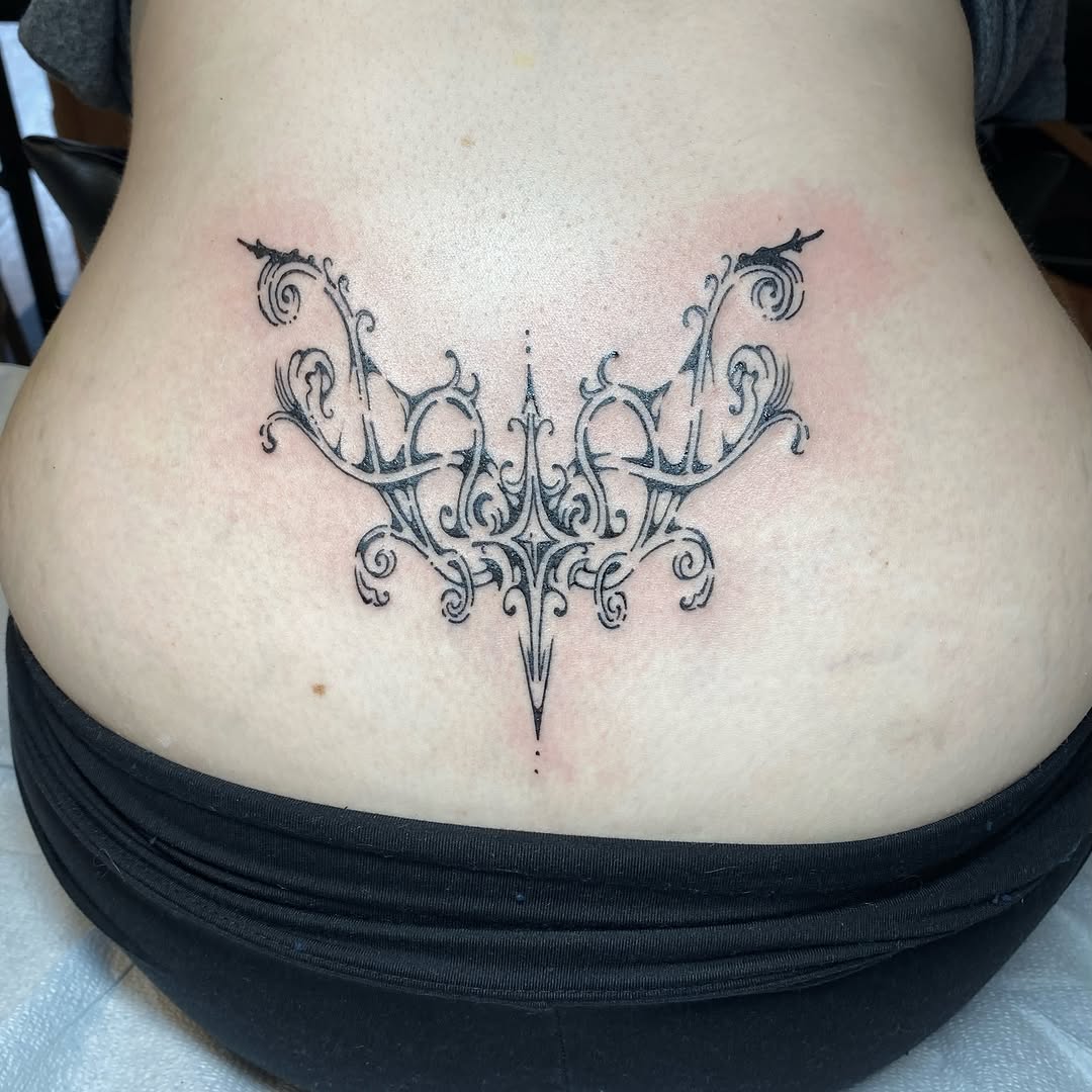 Tattoo by @woodniptat — ornamental, fine_line