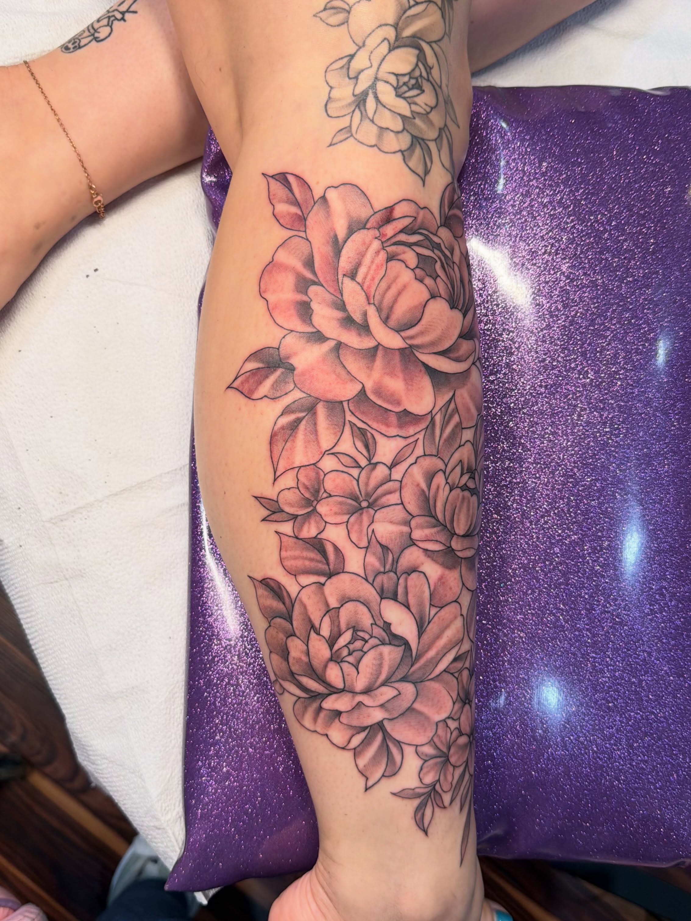Tattoo by @tyannecherise — black_and_grey