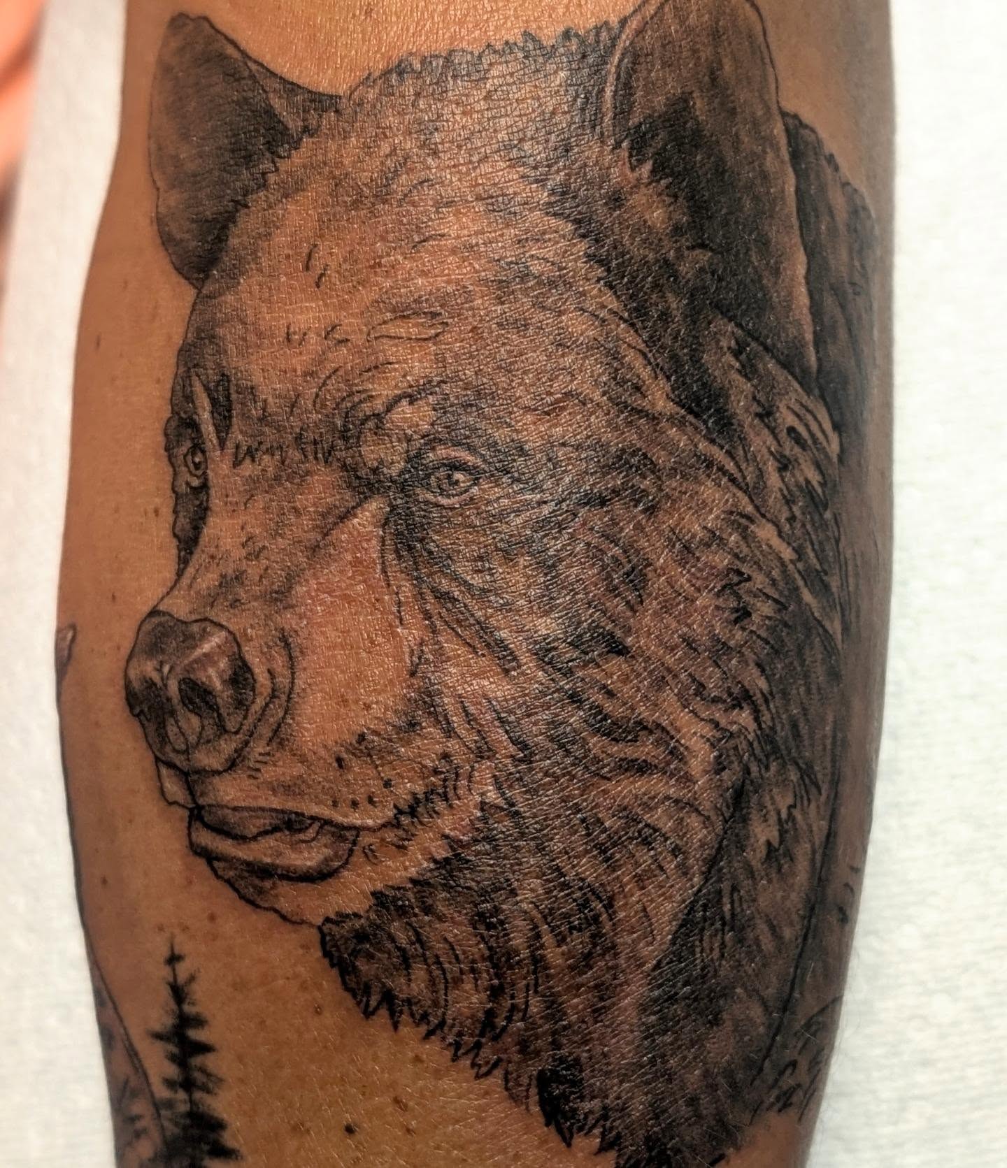 Tattoo by @druidloutattoo — realism