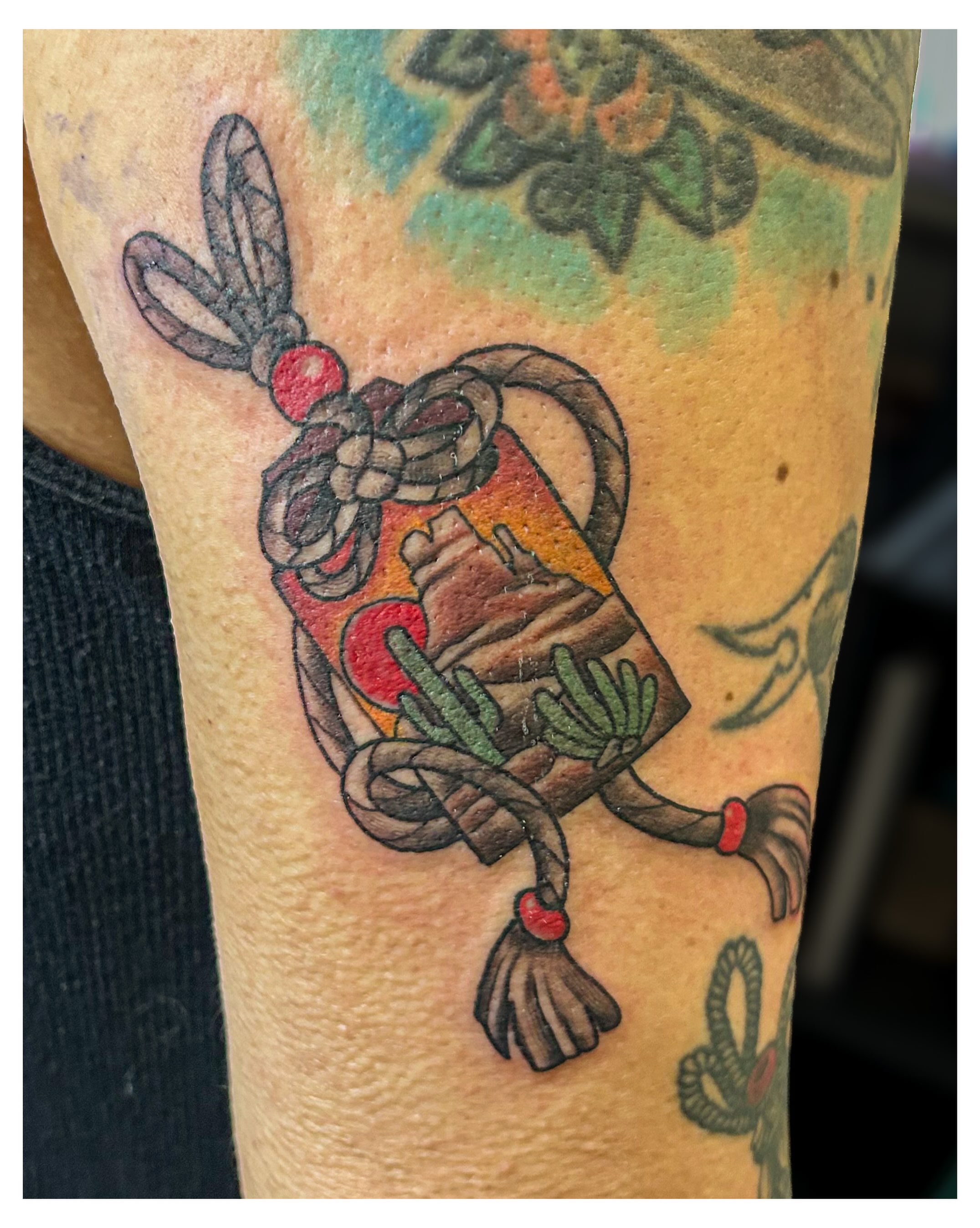 Rabbit American traditional tattoo on the forearm by Pᴇɪɢʜᴛᴏɴ "Fʟᴀsʜ", Phoenix, Arizona