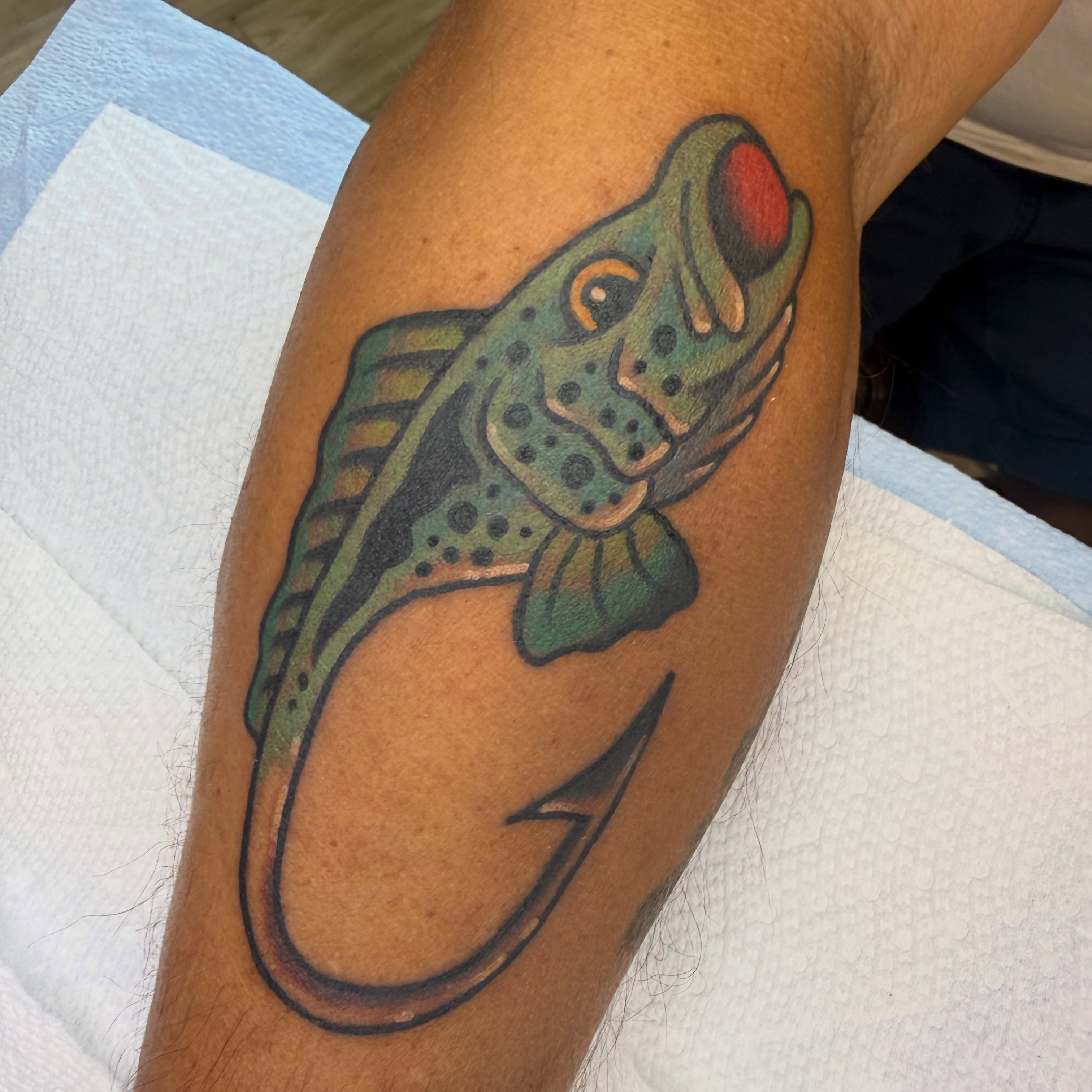 Tattoo by @sketi__ — dotwork