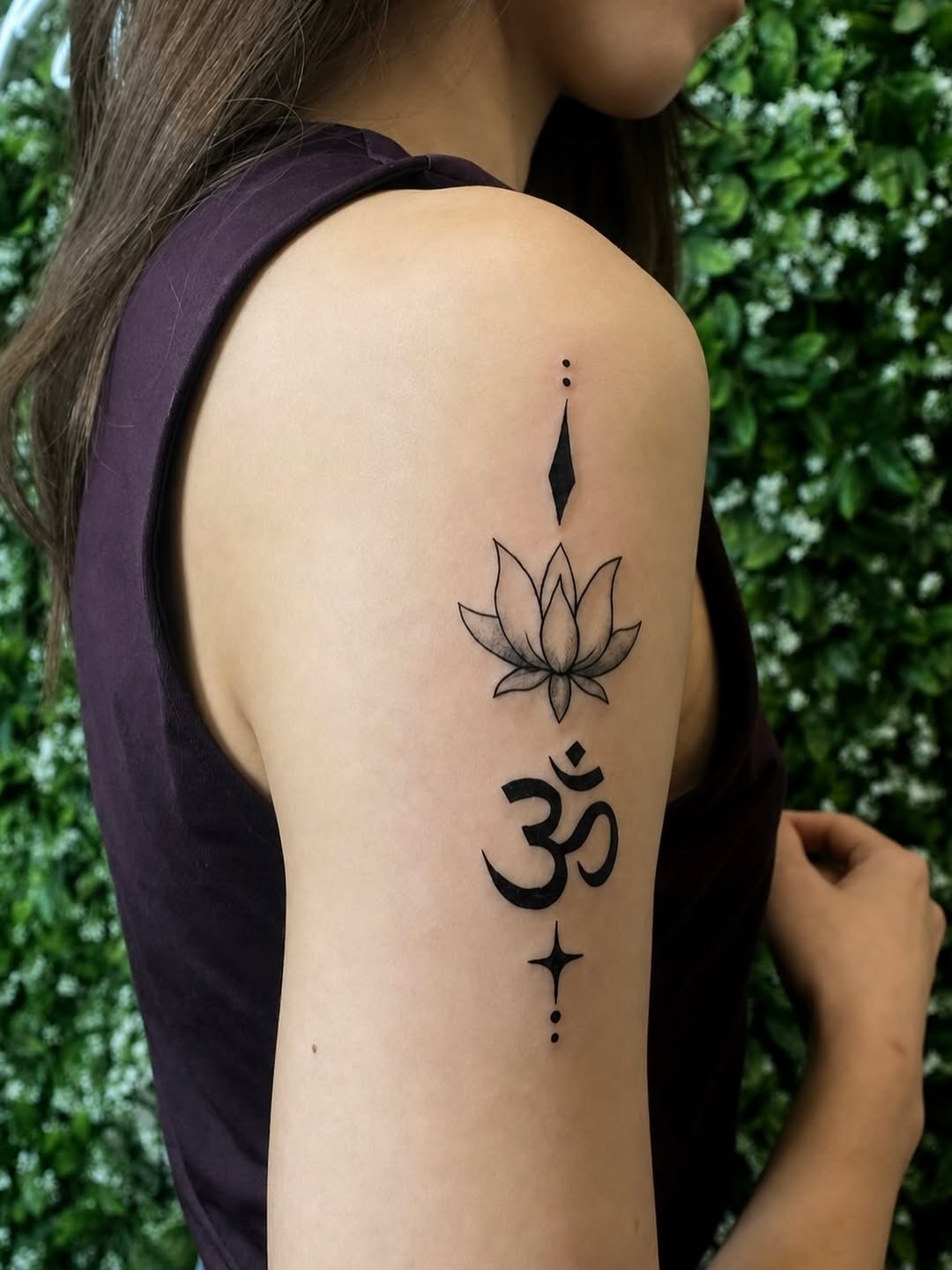 Tattoo by @lerria_tattoo — fine_line, minimalist