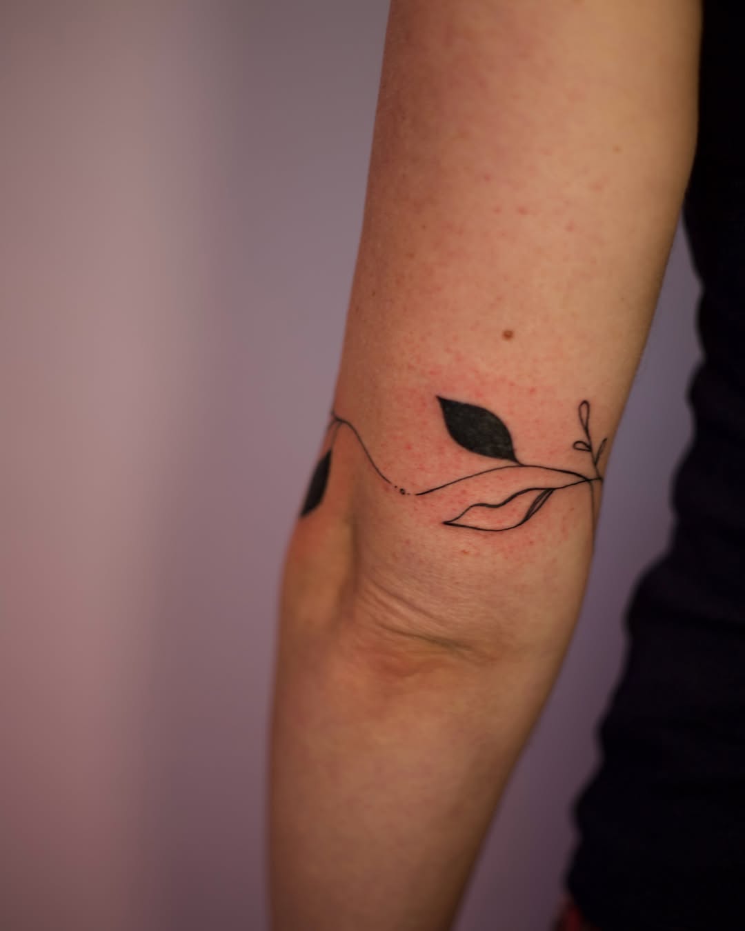 Tattoo by @gingerteatattoos — minimalist