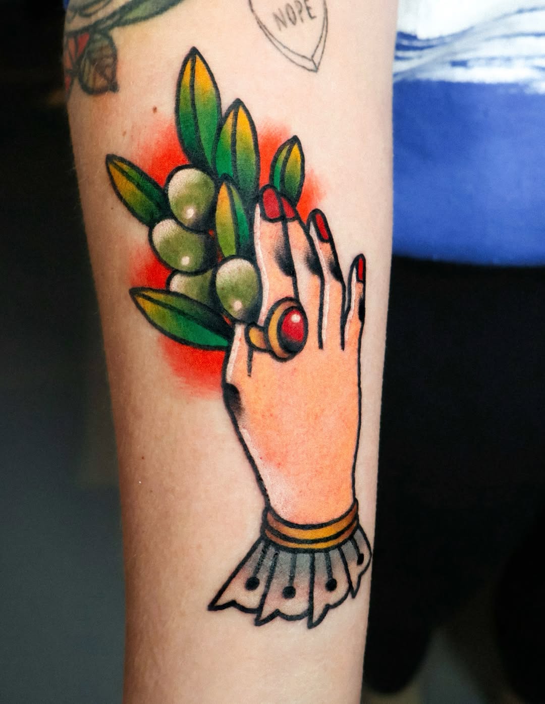 Tattoo by @tt_whitepearl — american_traditional