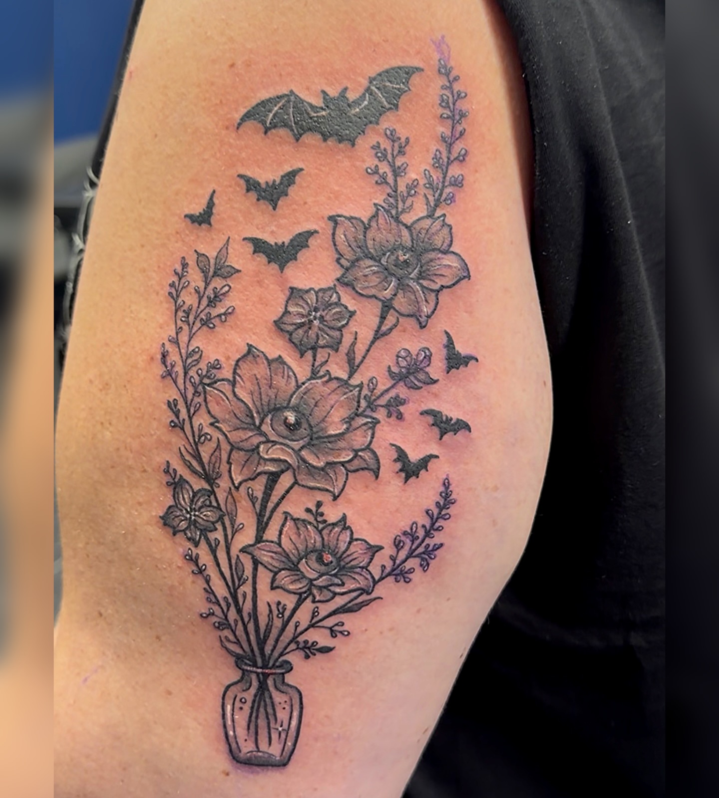 Tattoo by @steph.cs.tattoos — black_and_grey