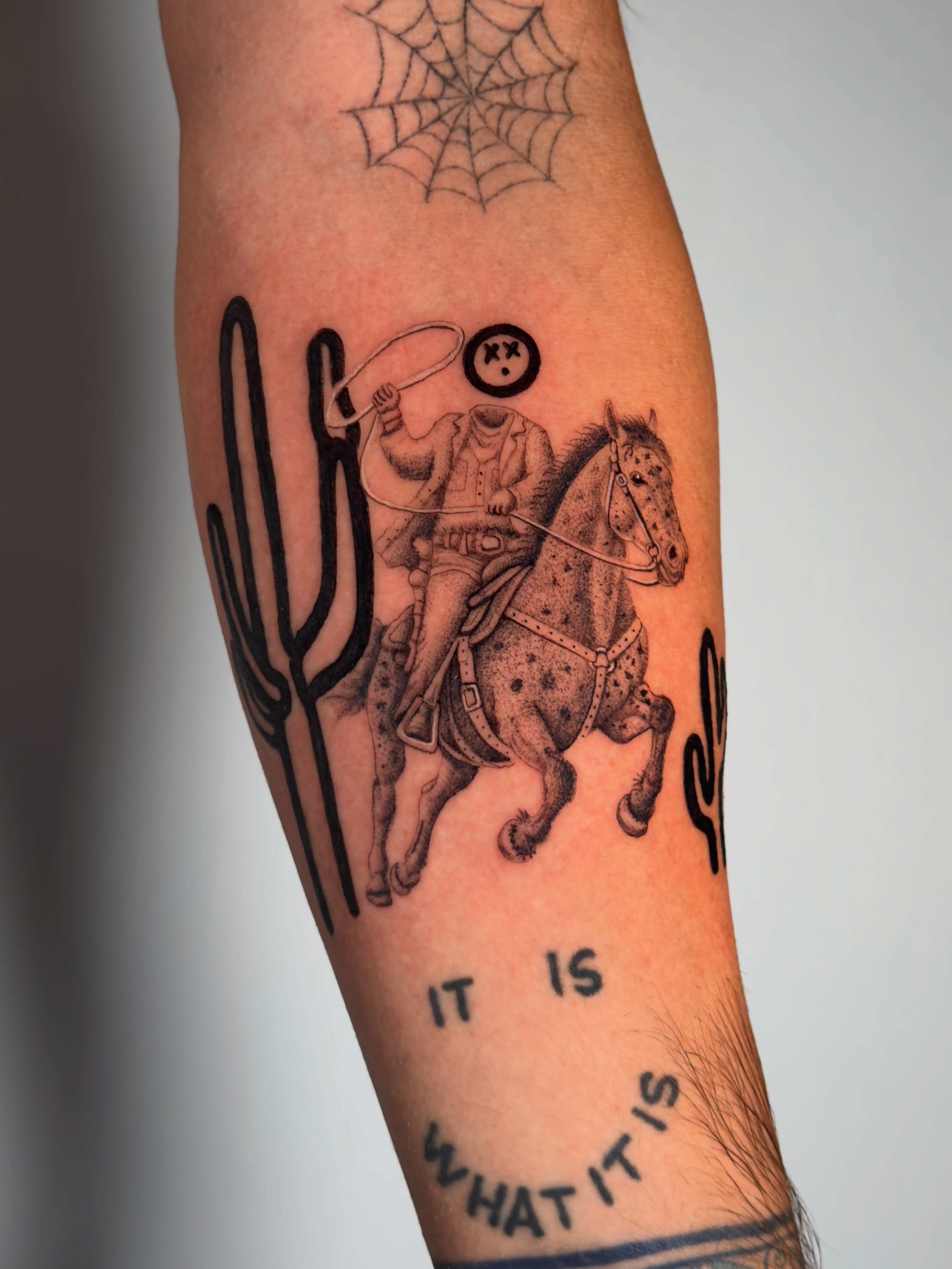 Tattoo by @inkbypiero — dotwork, realism
