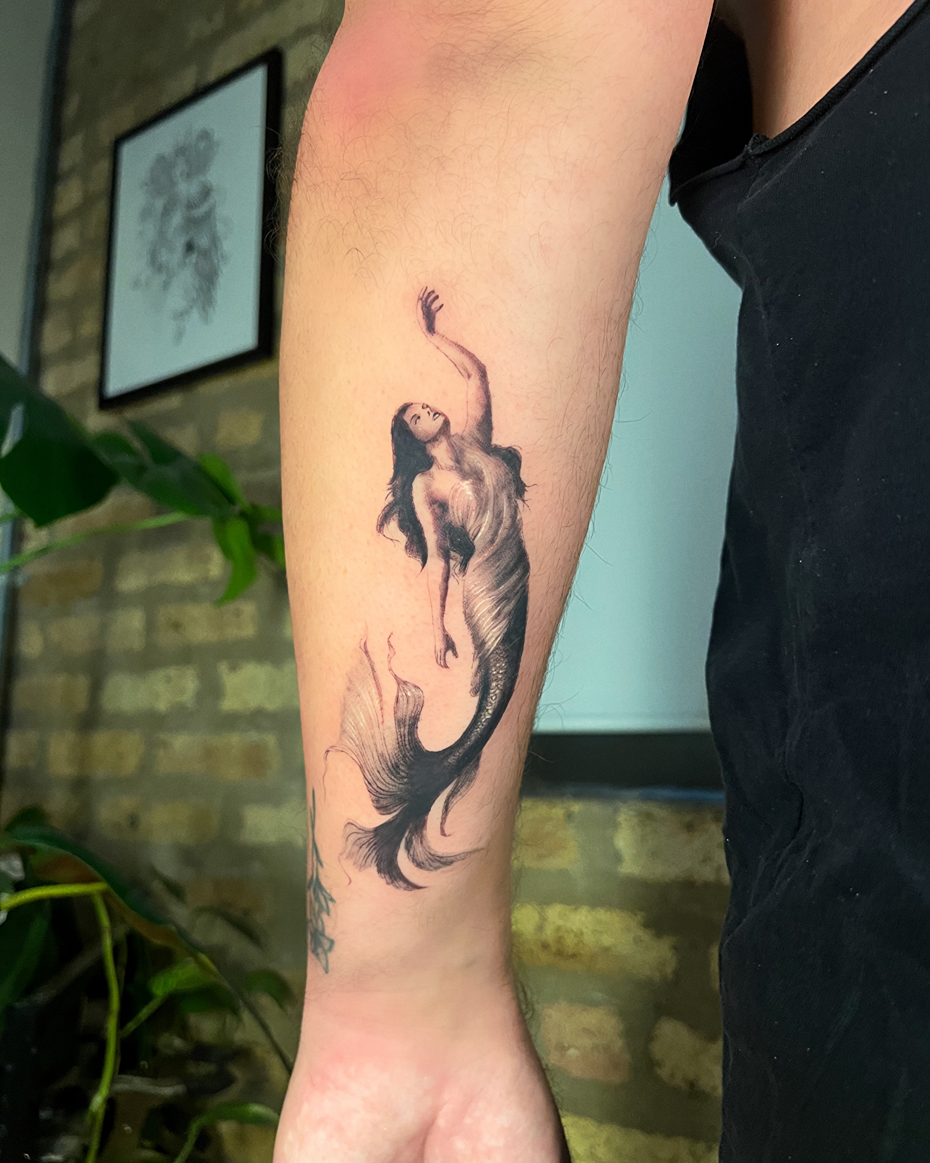 Mermaid realism tattoo on the forearm by ππ²π§π§ ππ’π₯πππ« (π©π¦