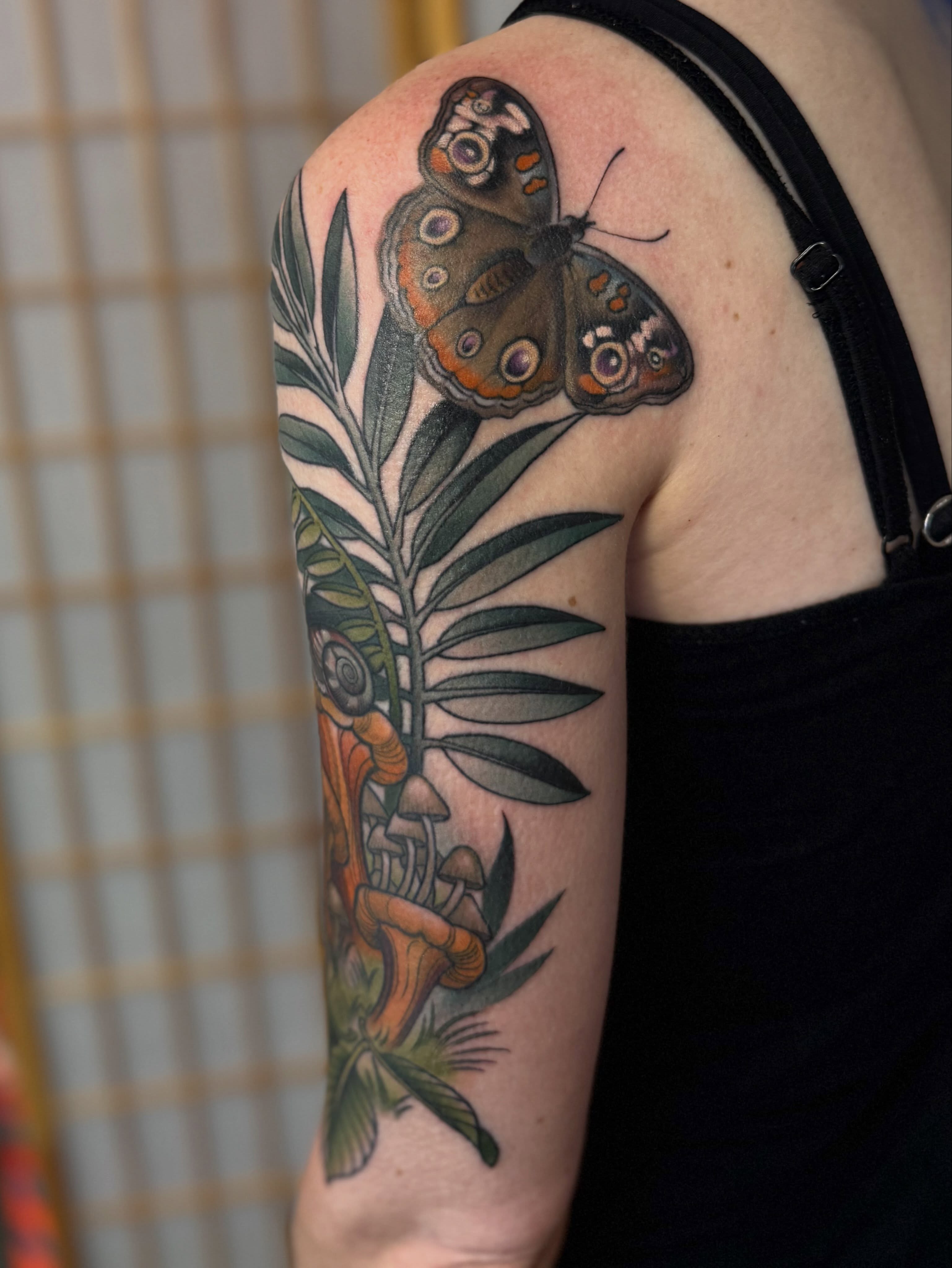 Butterfly and foliage realism tattoo on the upper arm by ⚔️ 𝕬𝖓𝖞𝖆 𝖁𝖎𝖈𝖙𝖔𝖗𝖎𝖆 ⚔️, Fairfax, Virginia