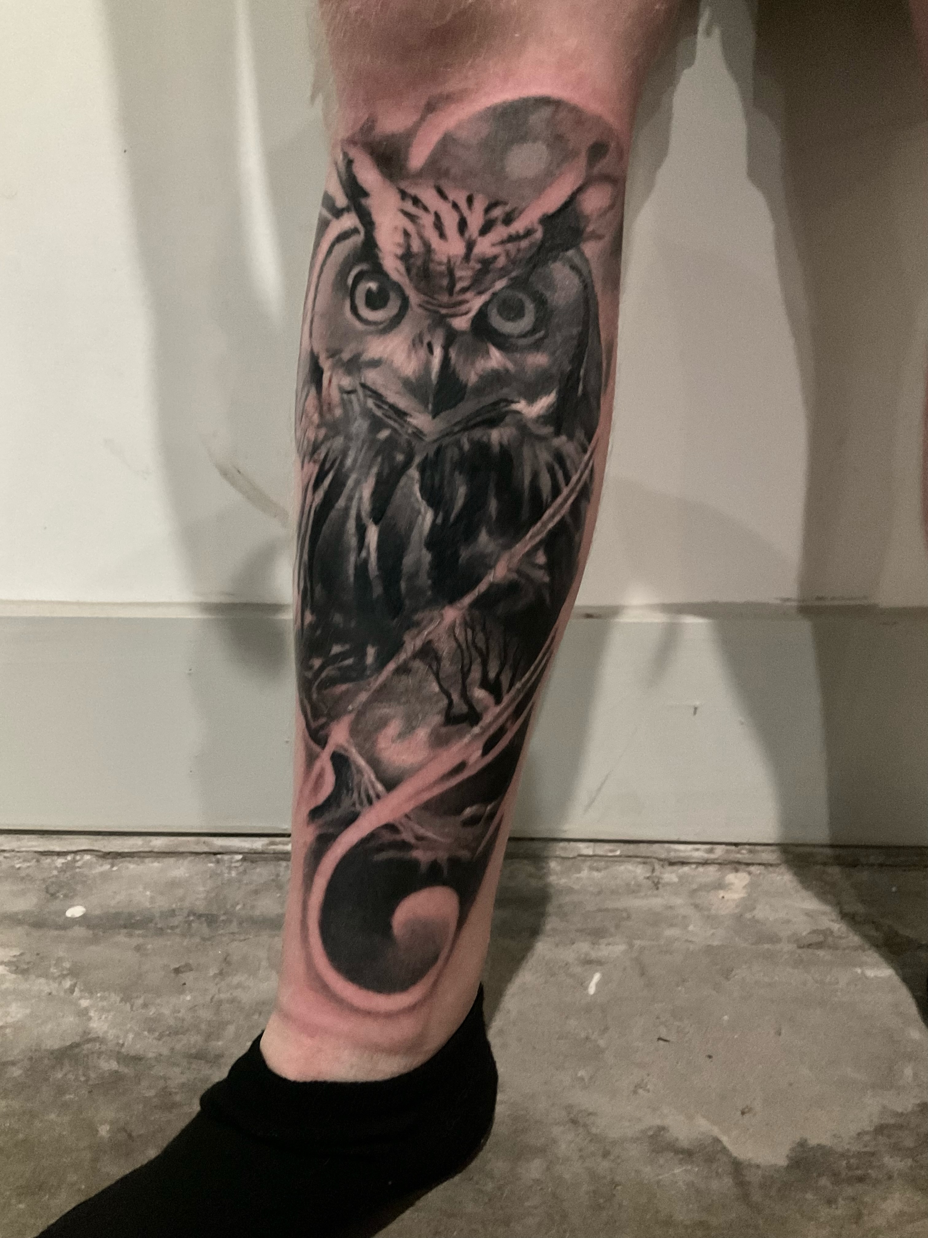 Owl realism tattoo on the calf by Josh Williams, Chattanooga, Tennessee