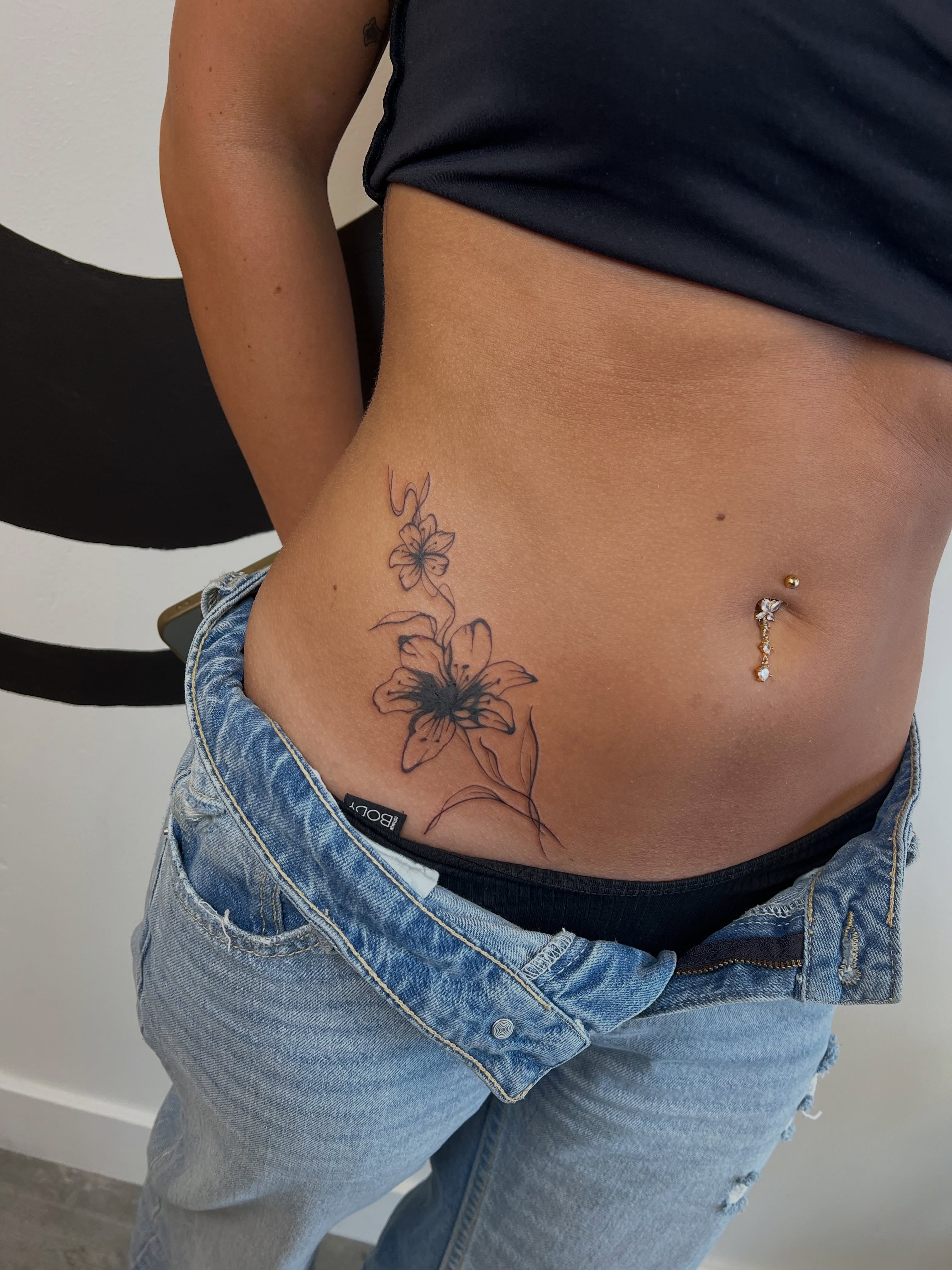 Tattoo by @bigbeautyjudi — black_and_grey