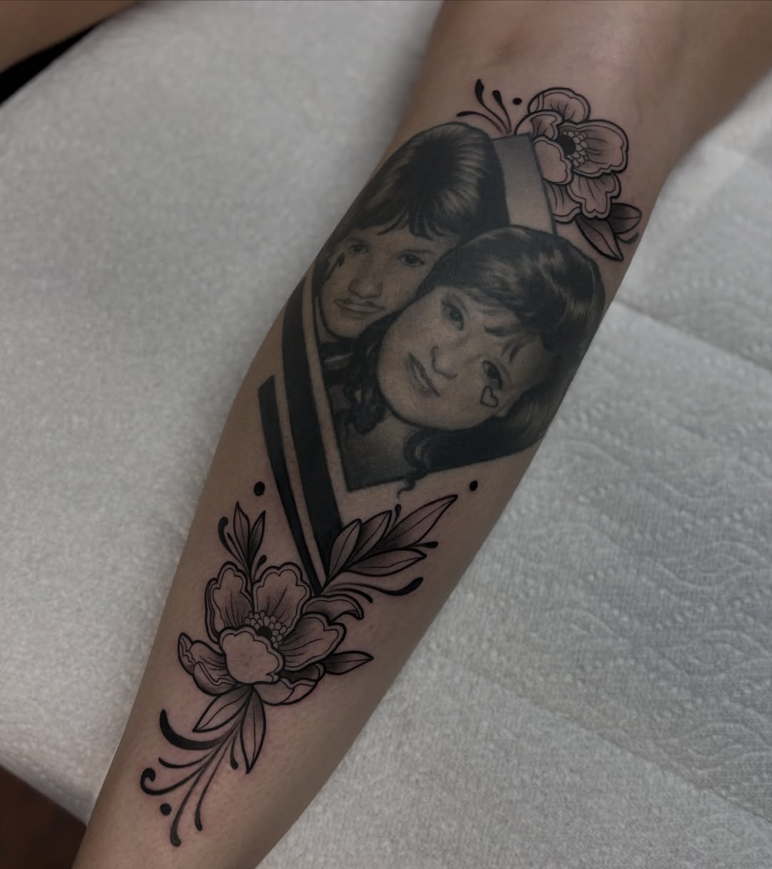 Tattoo by @genevieveink — black_and_grey