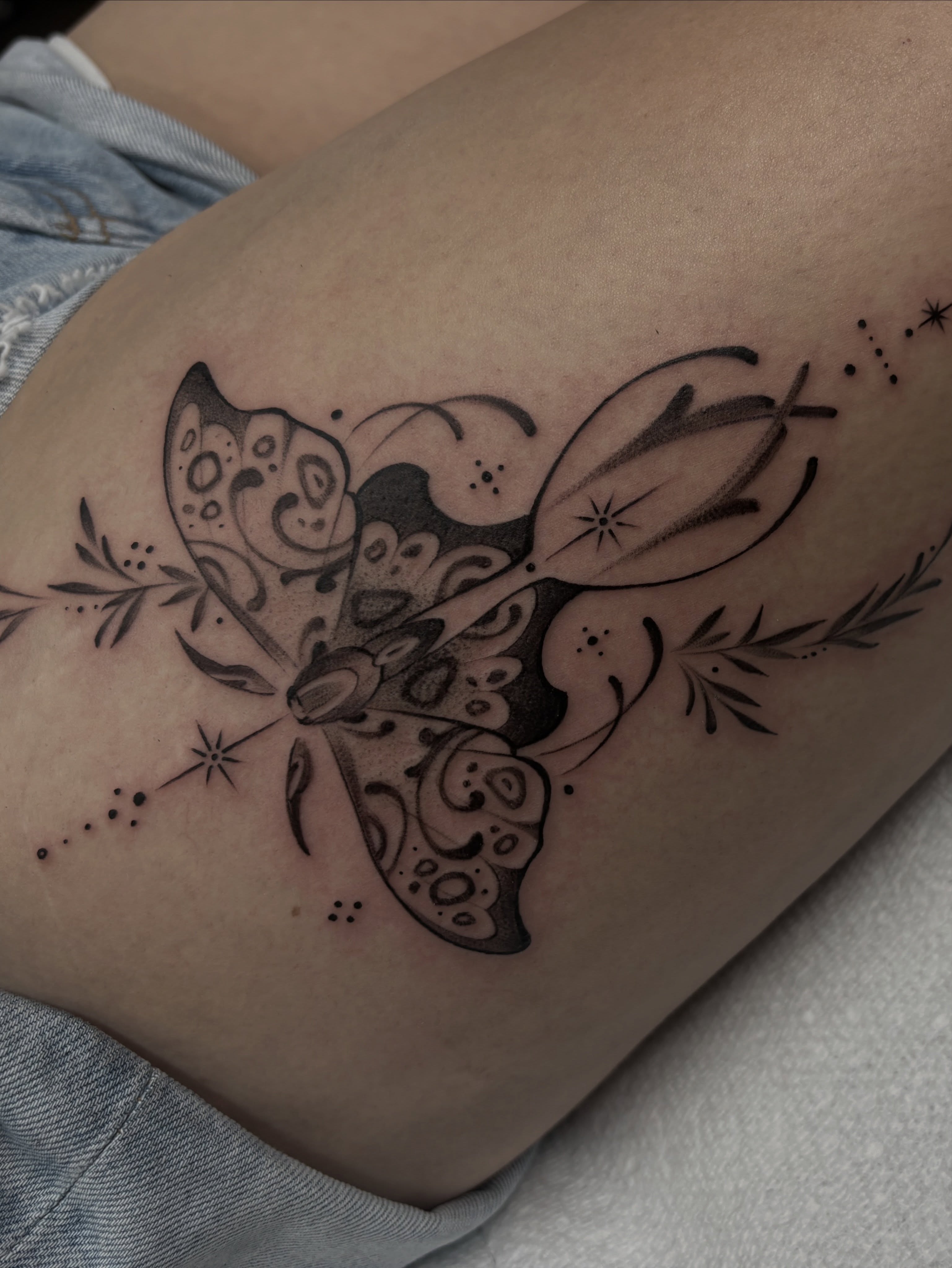 Tattoo by @genevieveink — dotwork, geometric