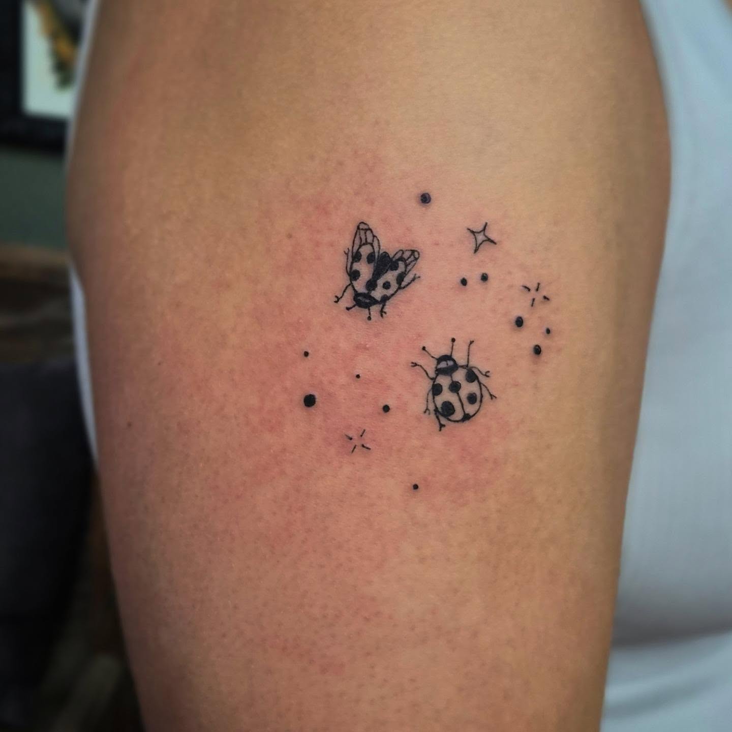 Tattoo by @teresarosetattoos โ dotwork
