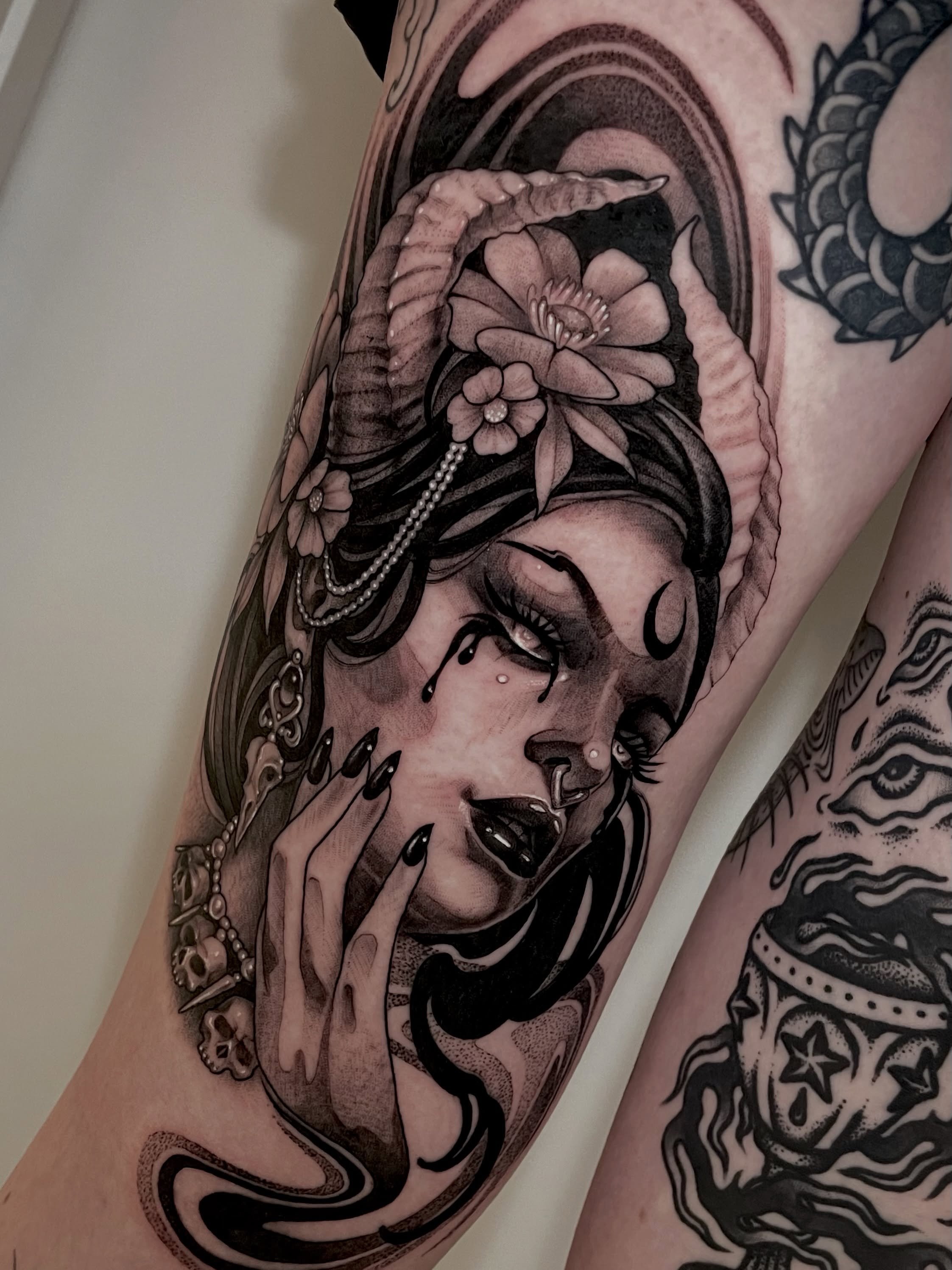 Tattoo by @ladysky_tattoo — black_and_grey, realism