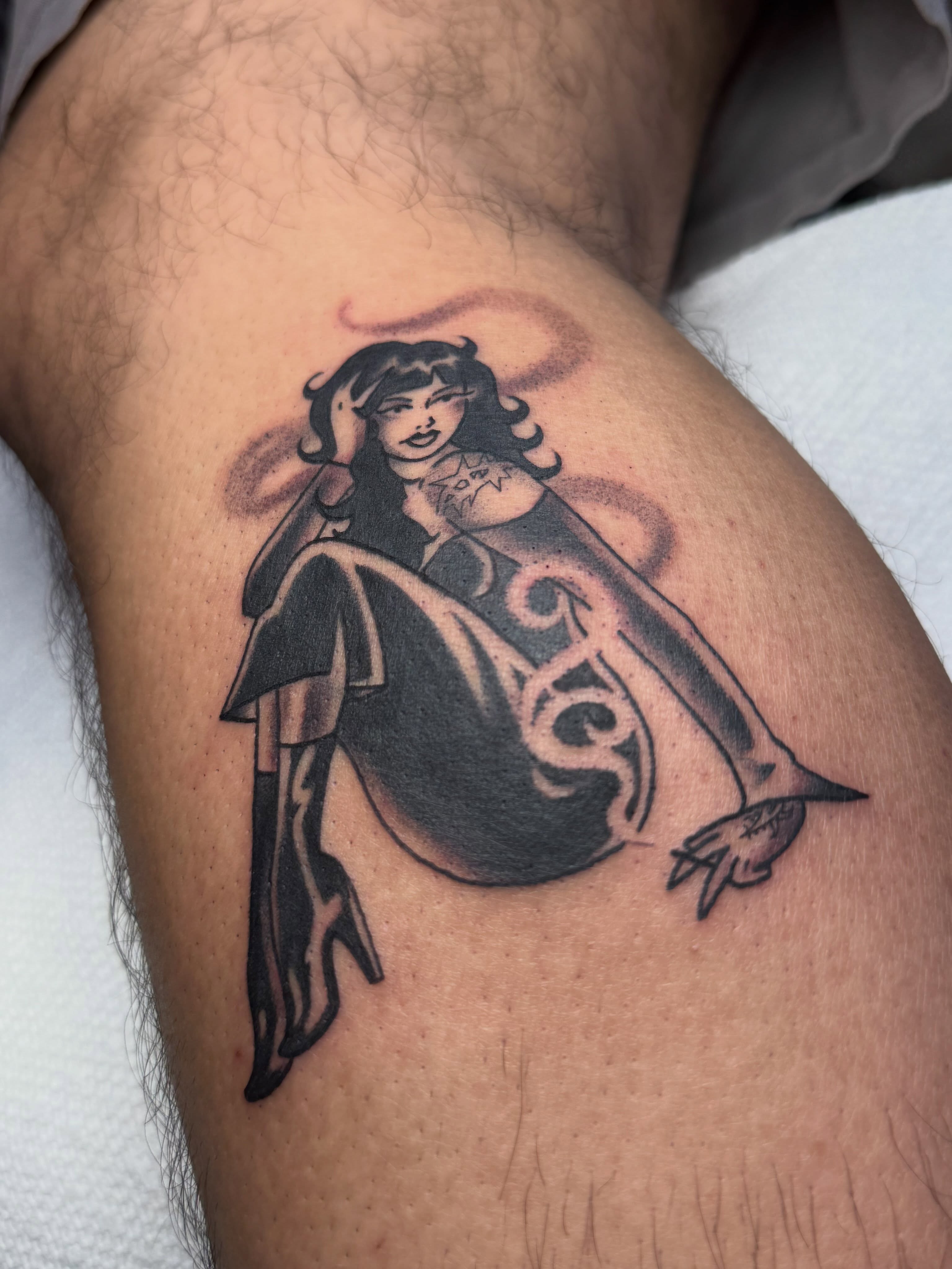 Tattoo by @ceilingham — black_and_grey