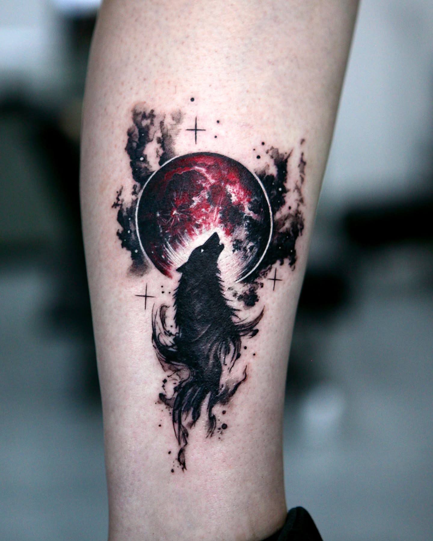 Wolf howling at moon dotwork tattoo on the forearm by danha_seoul tattooist