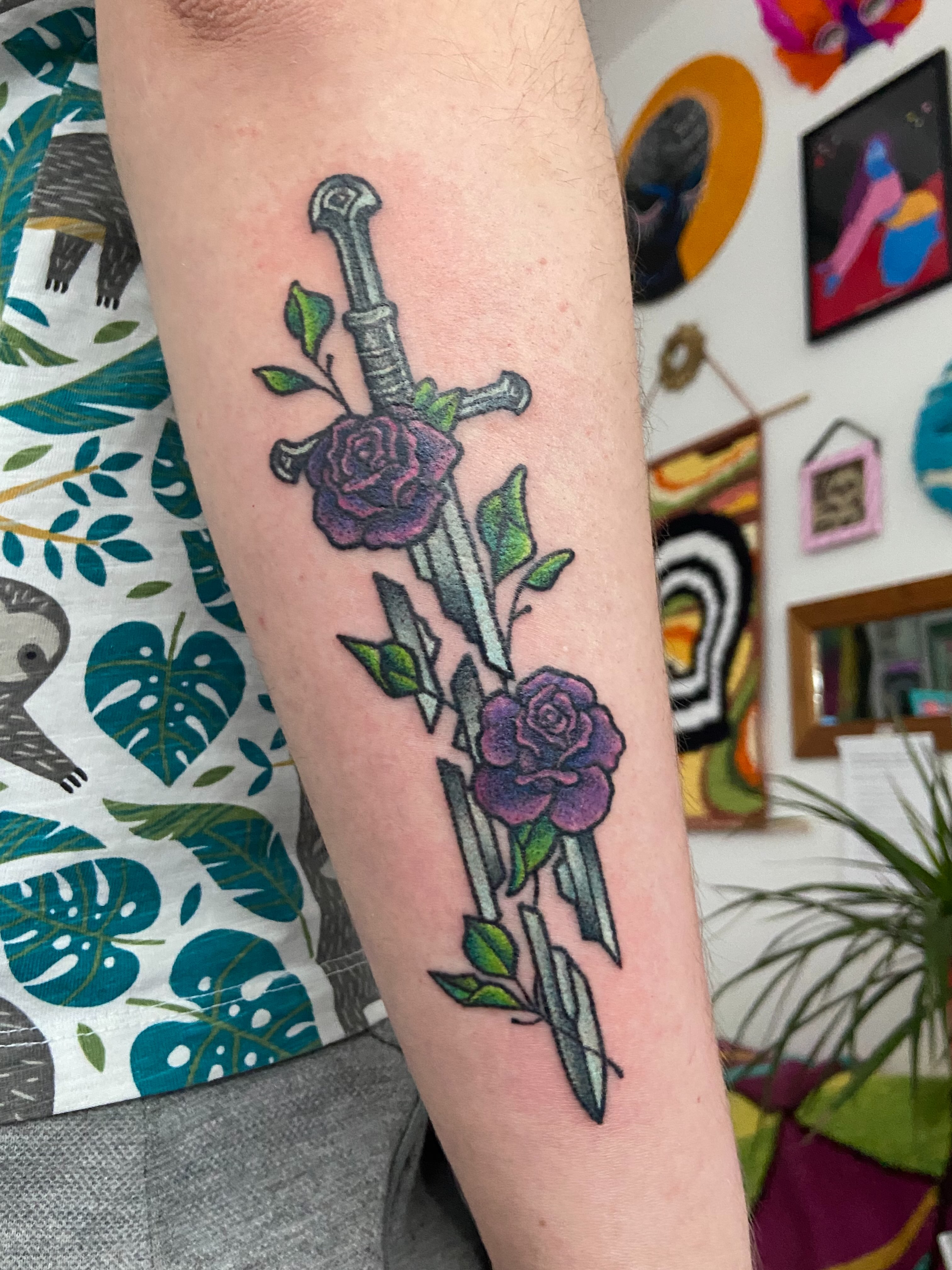 Sword and roses American traditional tattoo on the forearm by Kasia ✨jedyny taki handpoke w katowicach✨