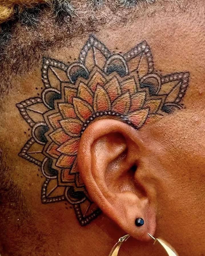 Tattoo by @glasscitytattoo — dotwork, geometric