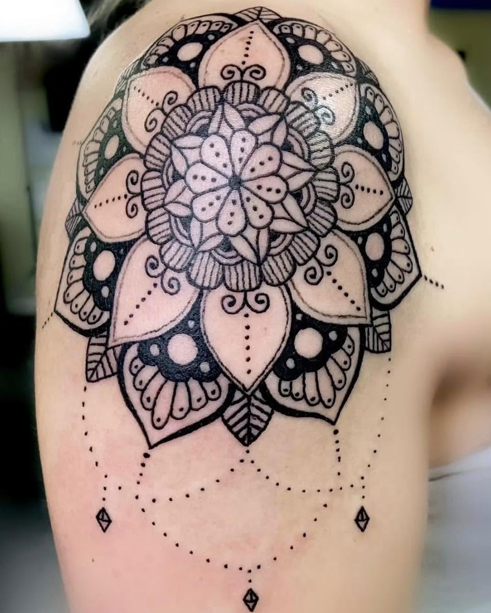 Mandala dotwork tattoo on the shoulder by Bryon Smith