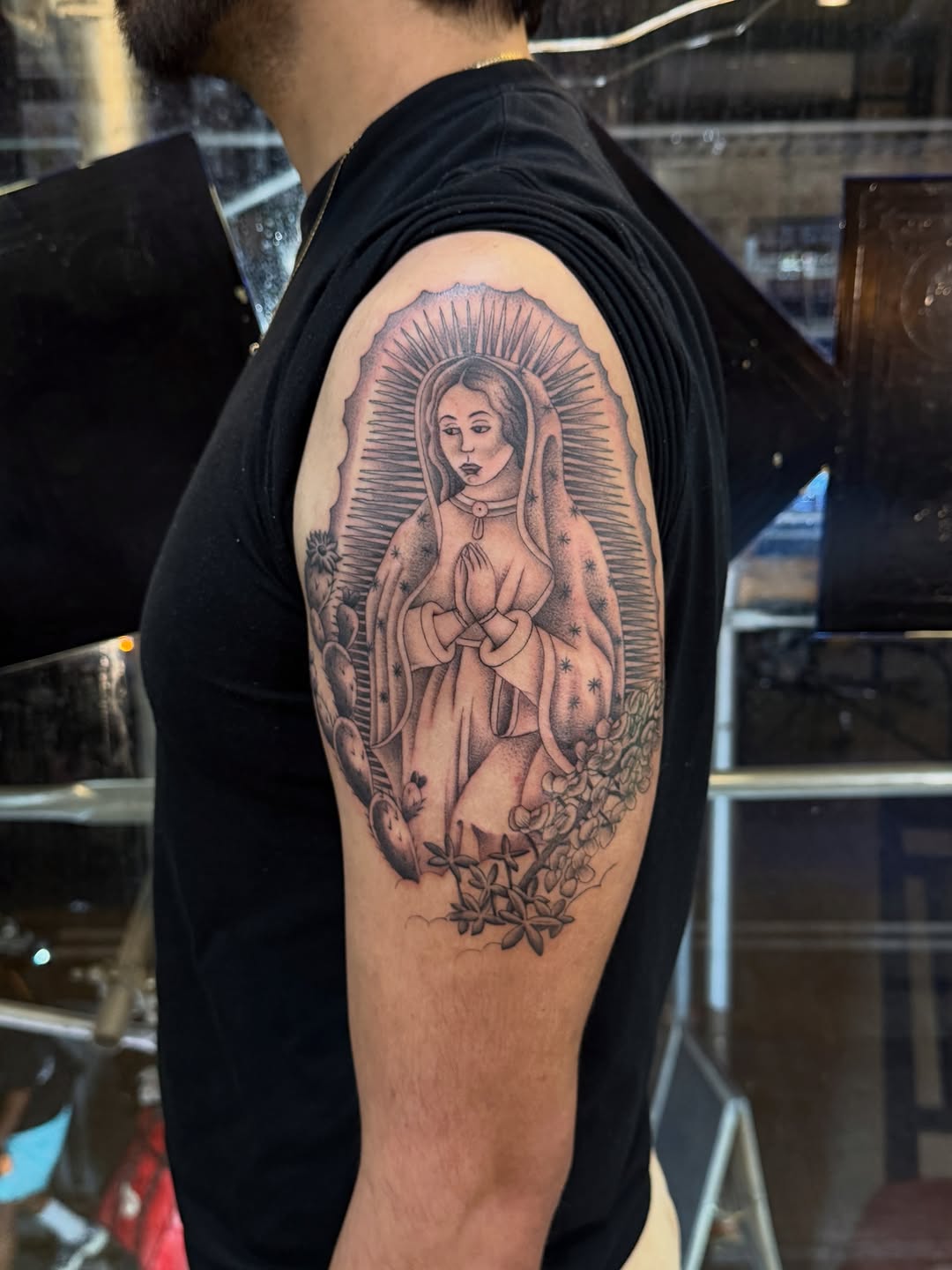 Tattoo by @who_thefuckisdrake — black_and_grey, dotwork