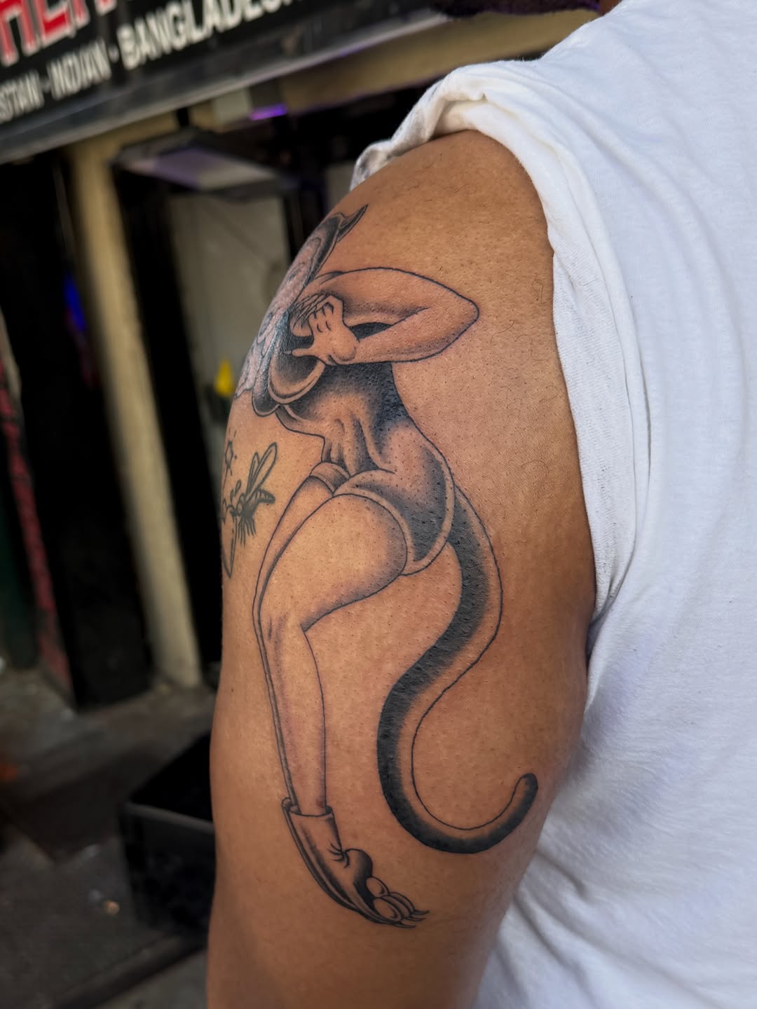 Tattoo by @who_thefuckisdrake — black_and_grey, realism