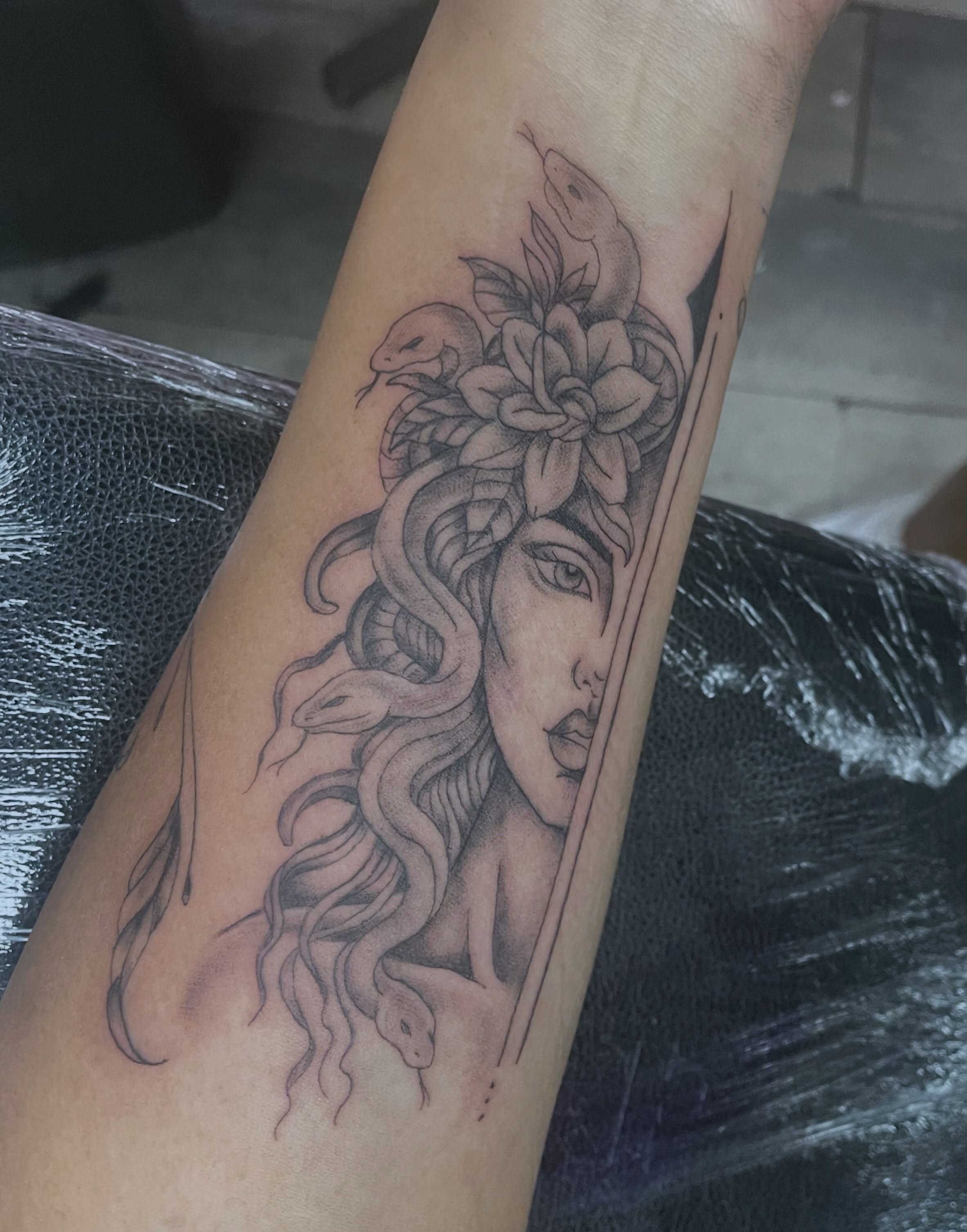 Tattoo by @tattoomebella β black_and_grey, realism