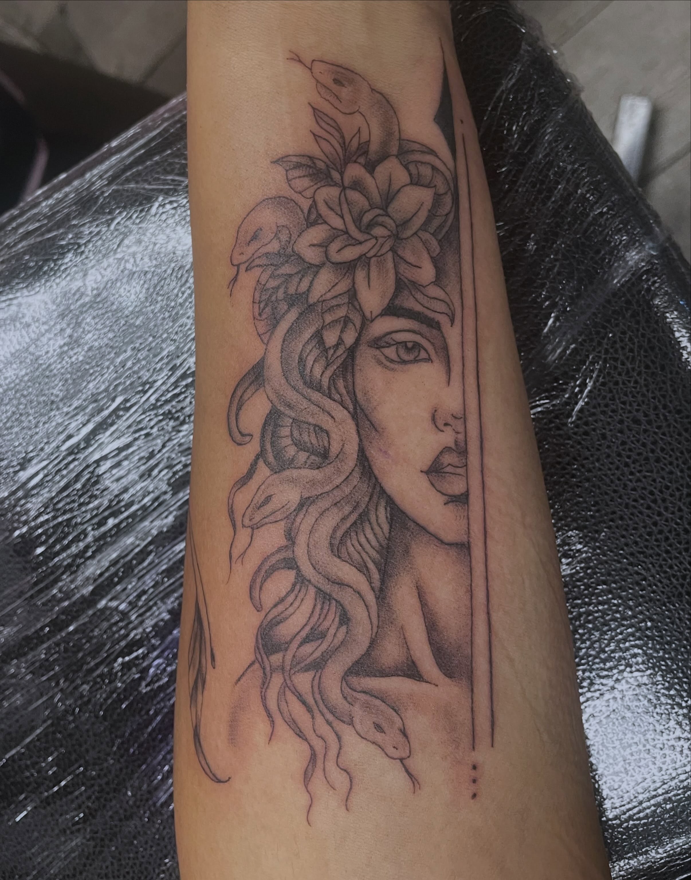 Tattoo by @tattoomebella β black_and_grey, realism