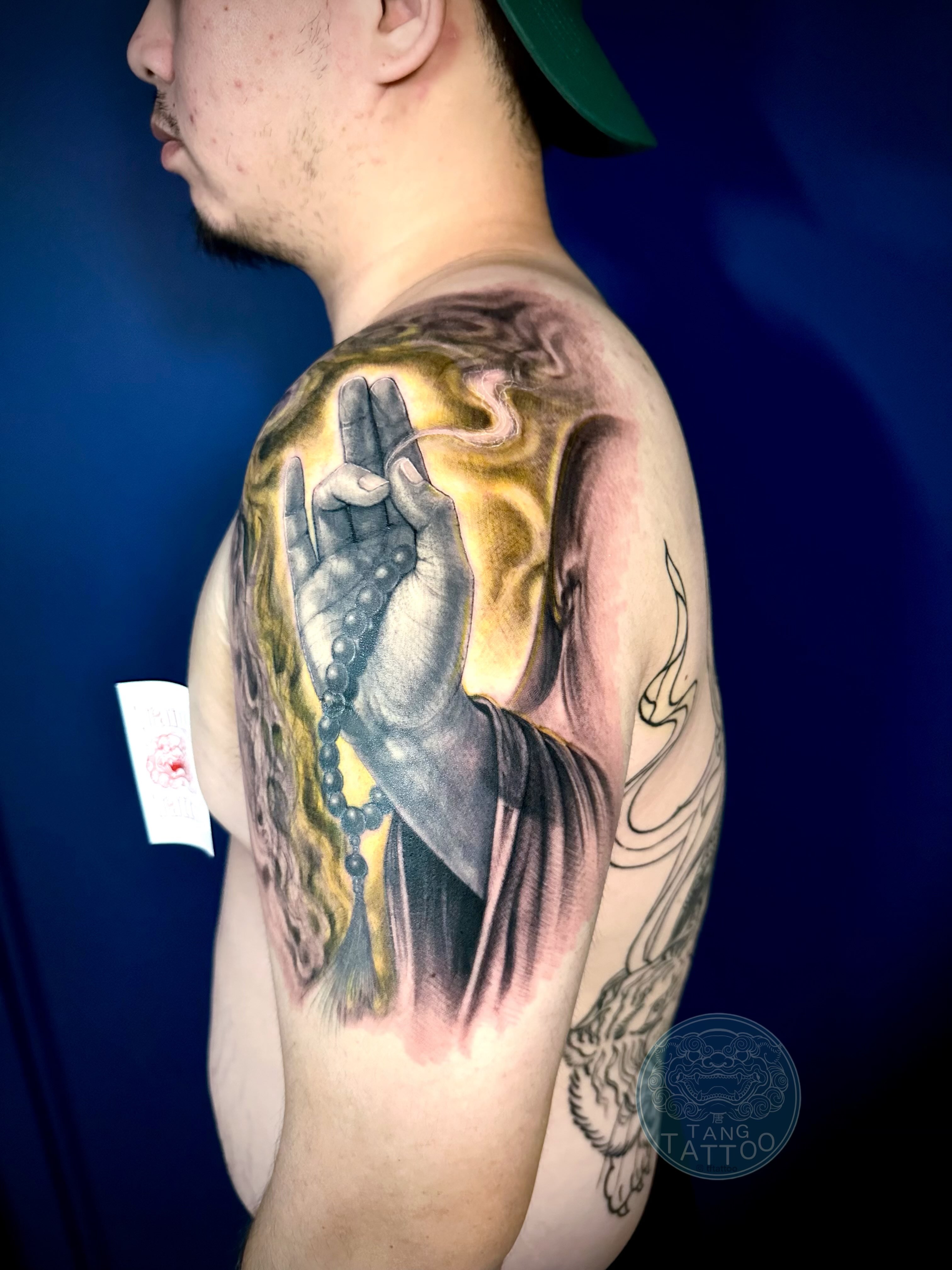 Tattoo by @tftattoo โ realism