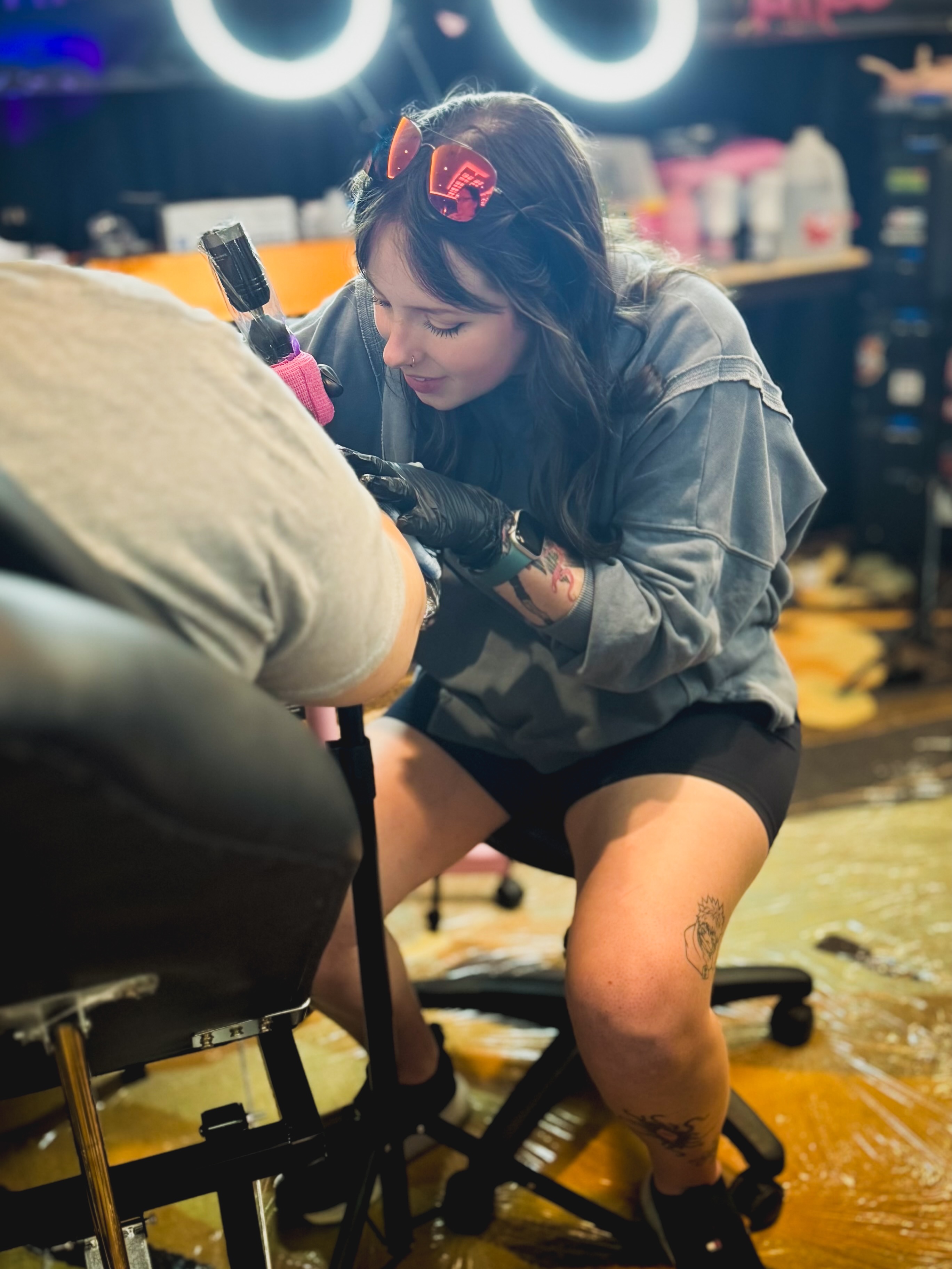 Leg black and grey tattoo on the leg by Nikole