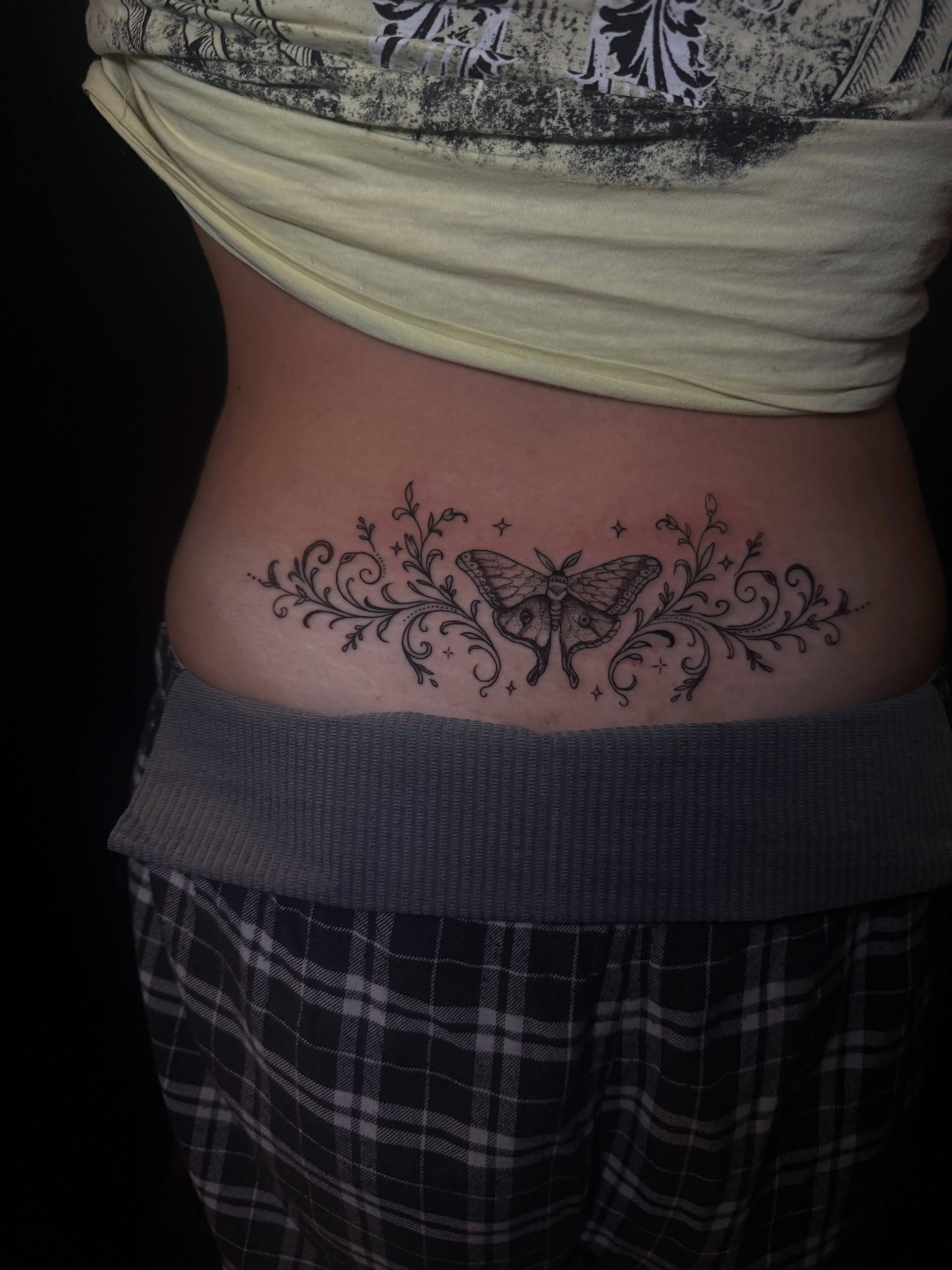 Tattoo by @artbyannistyn — black_and_grey, ornamental