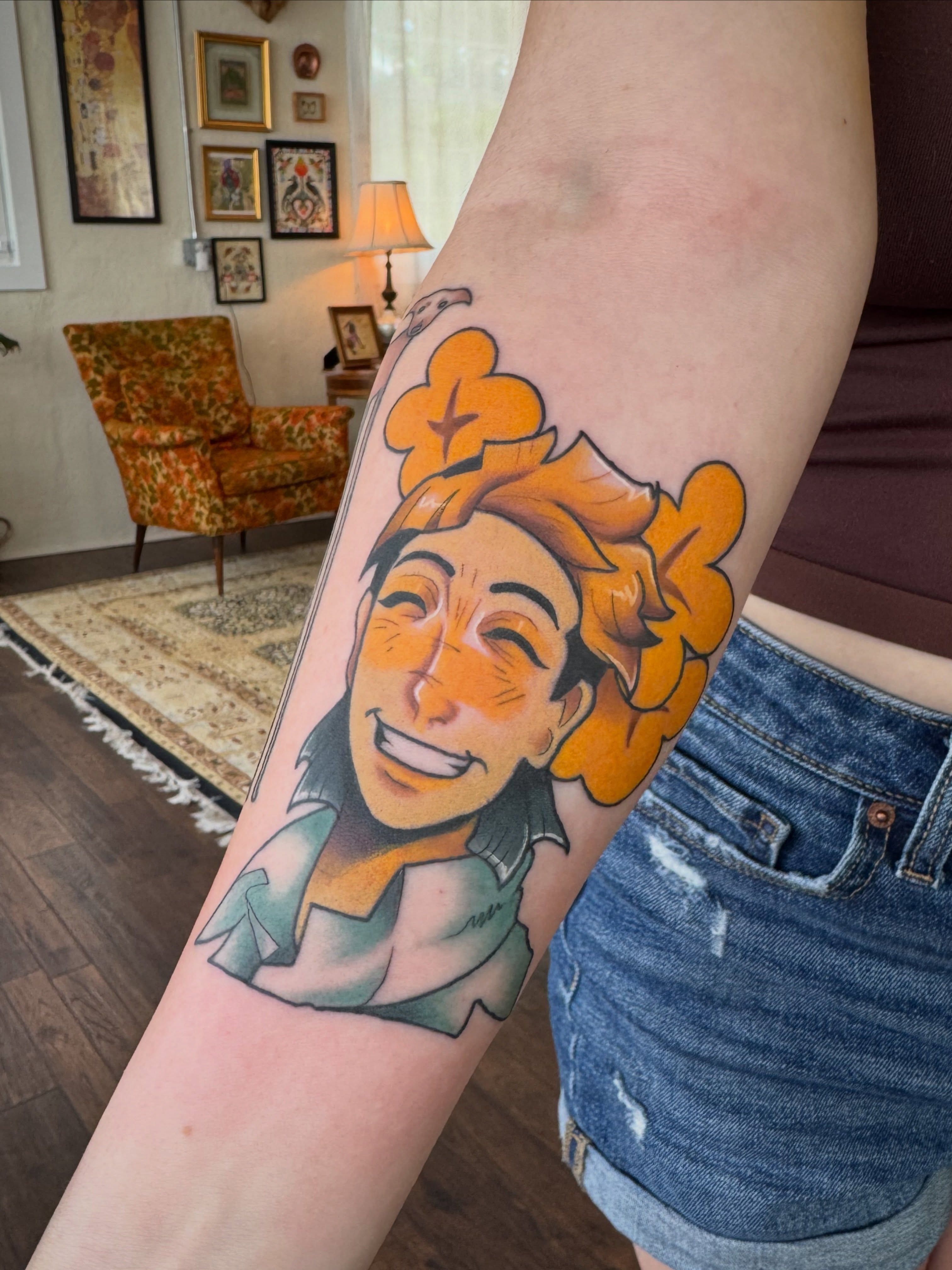 Portrait illustrative tattoo on the forearm by Alisa (Li) Affatato ๐ผ