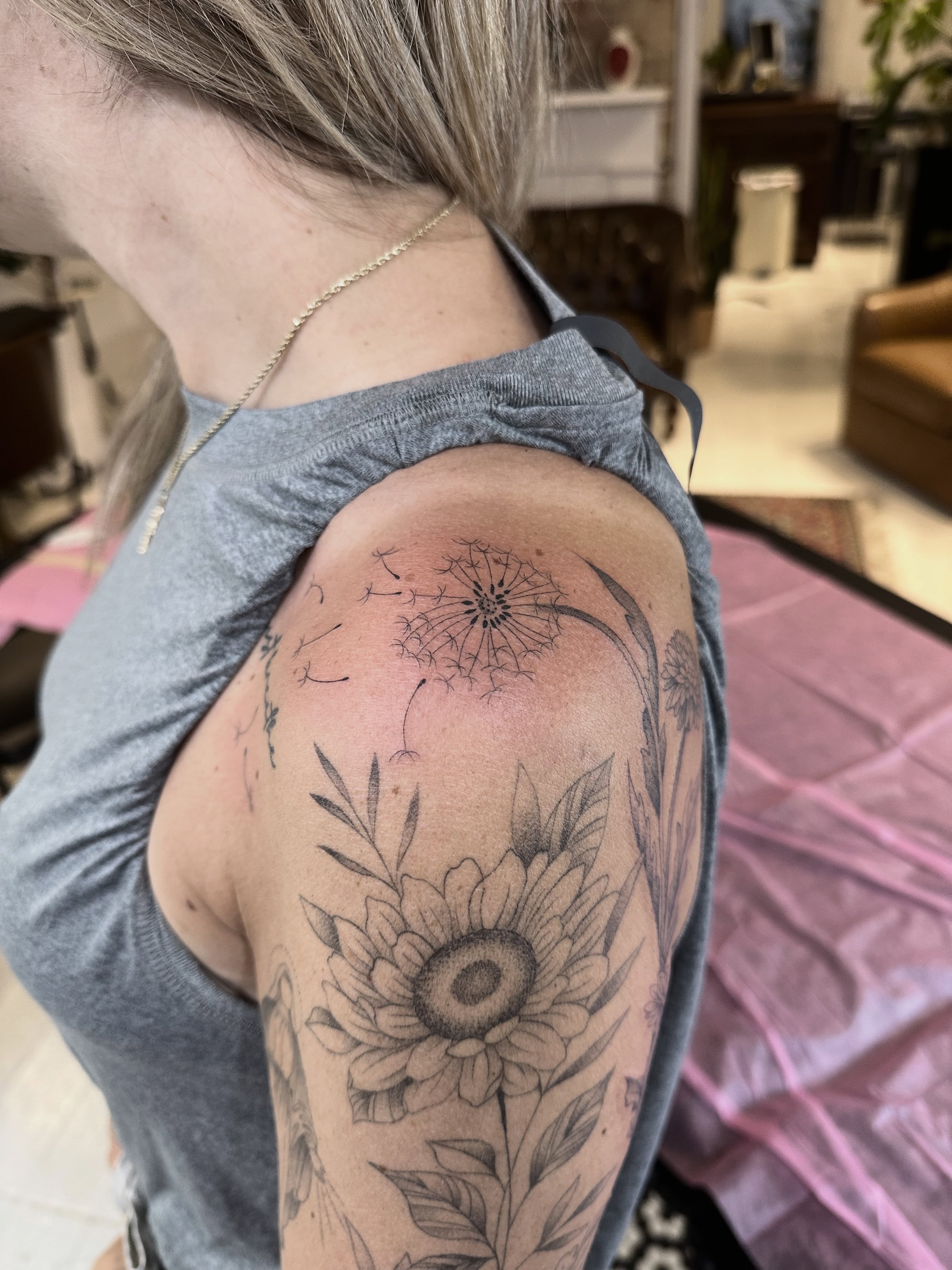 Tattoo by @seanharringtontattoo β black_and_grey