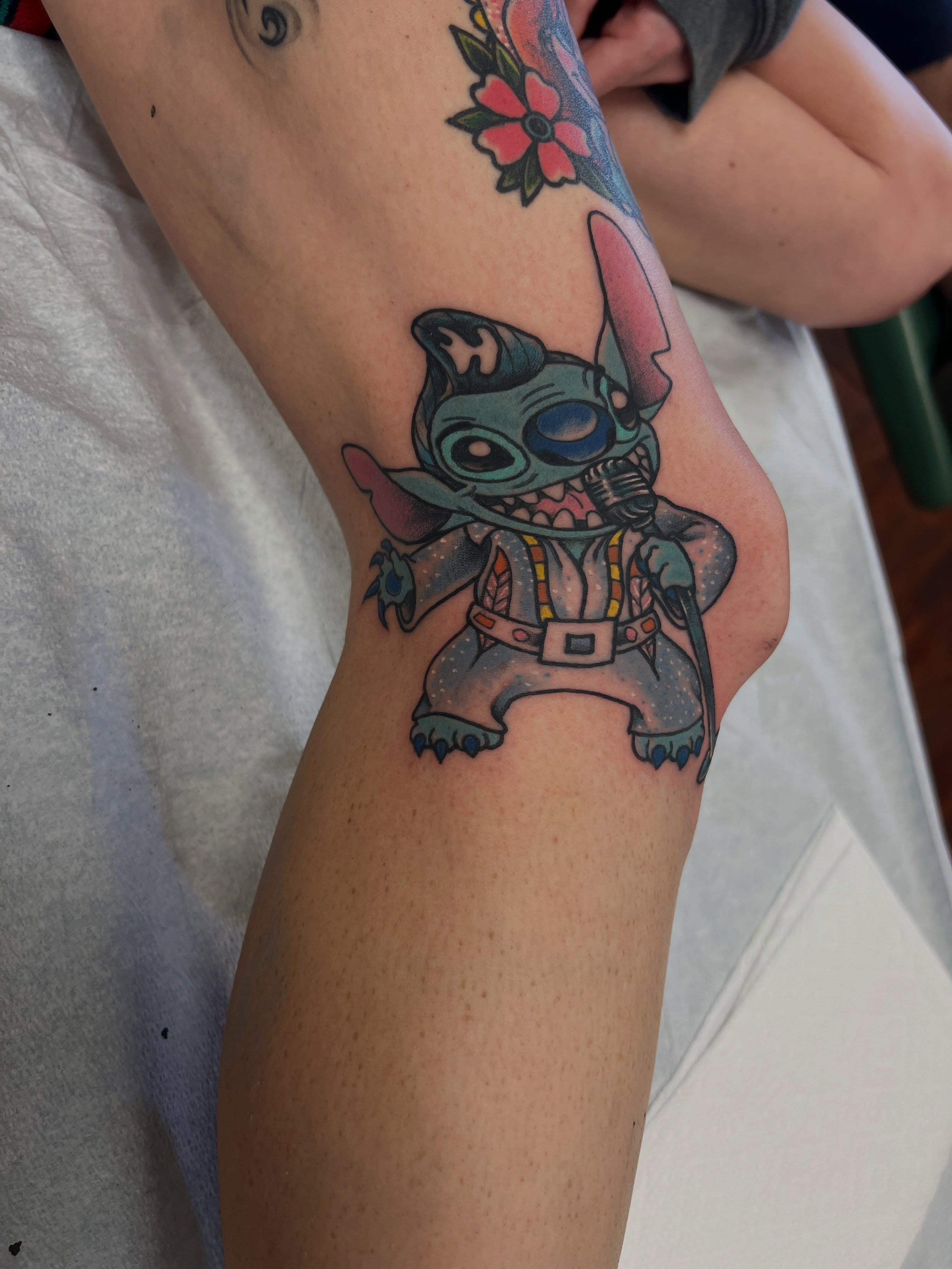 Tattoo by @itsglitter — new_school