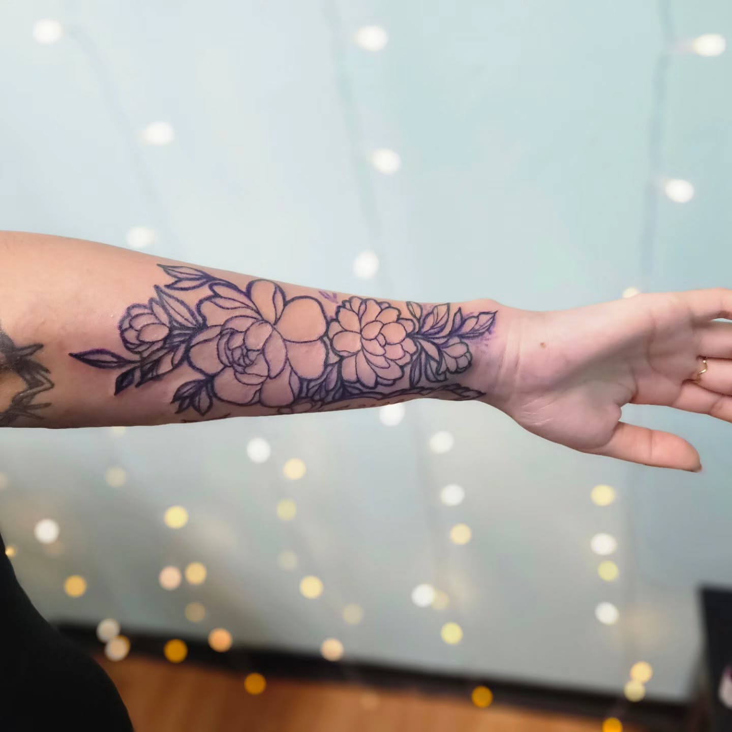 Tattoo by @tatsbykyra1 โ black_and_grey