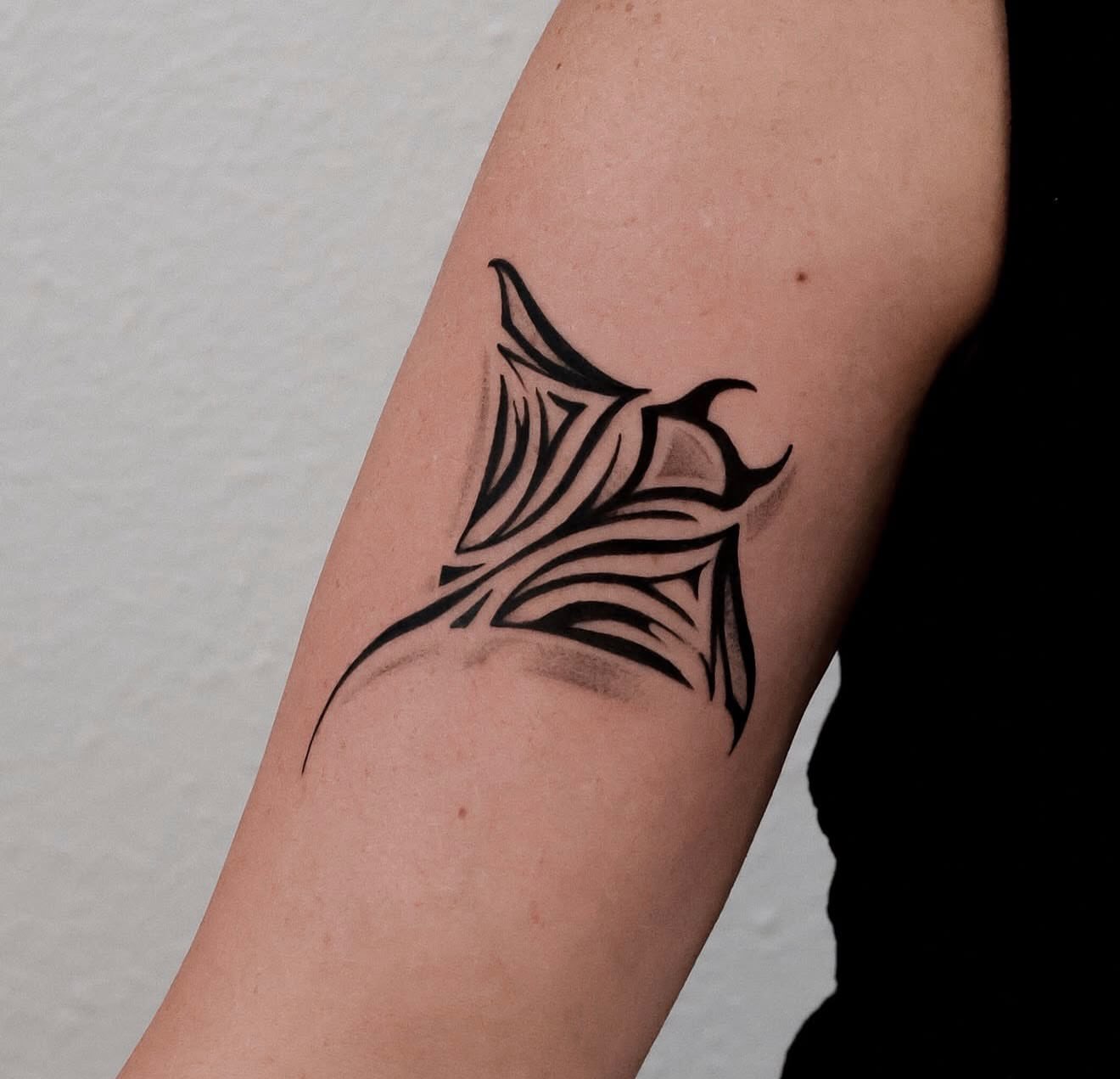 Tattoo by @houstontattoo.chelsea — black_and_grey, tribal
