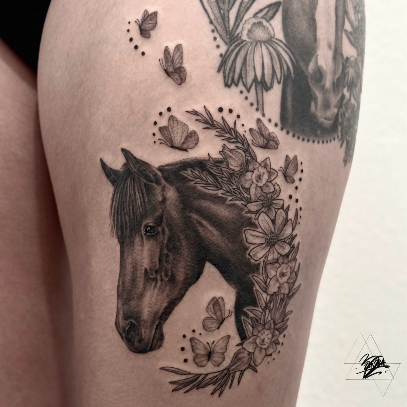 Tattoo by @zhoradevi — realism, dotwork