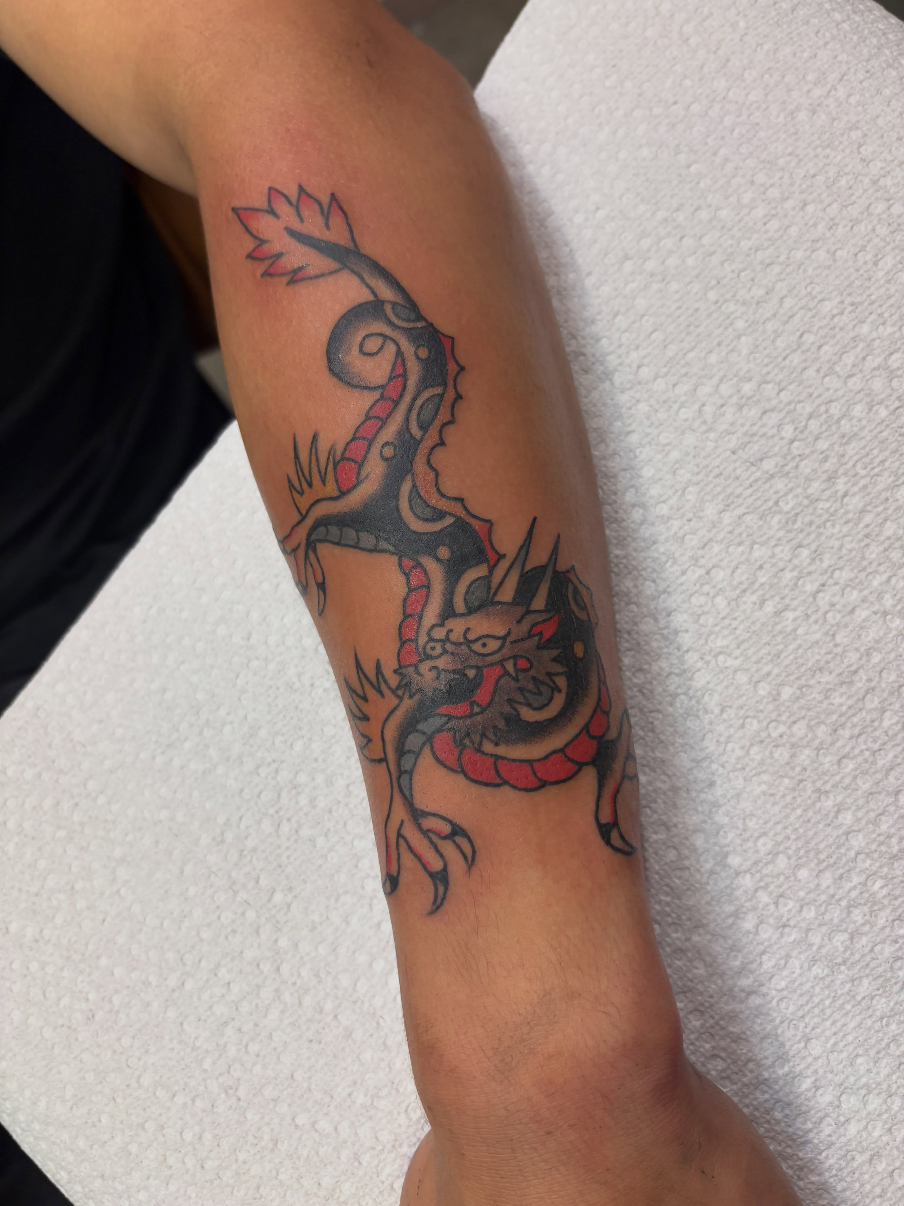 Dragon japanese irezumi tattoo on the forearm by Sammy Tattoo, Austin, Texas