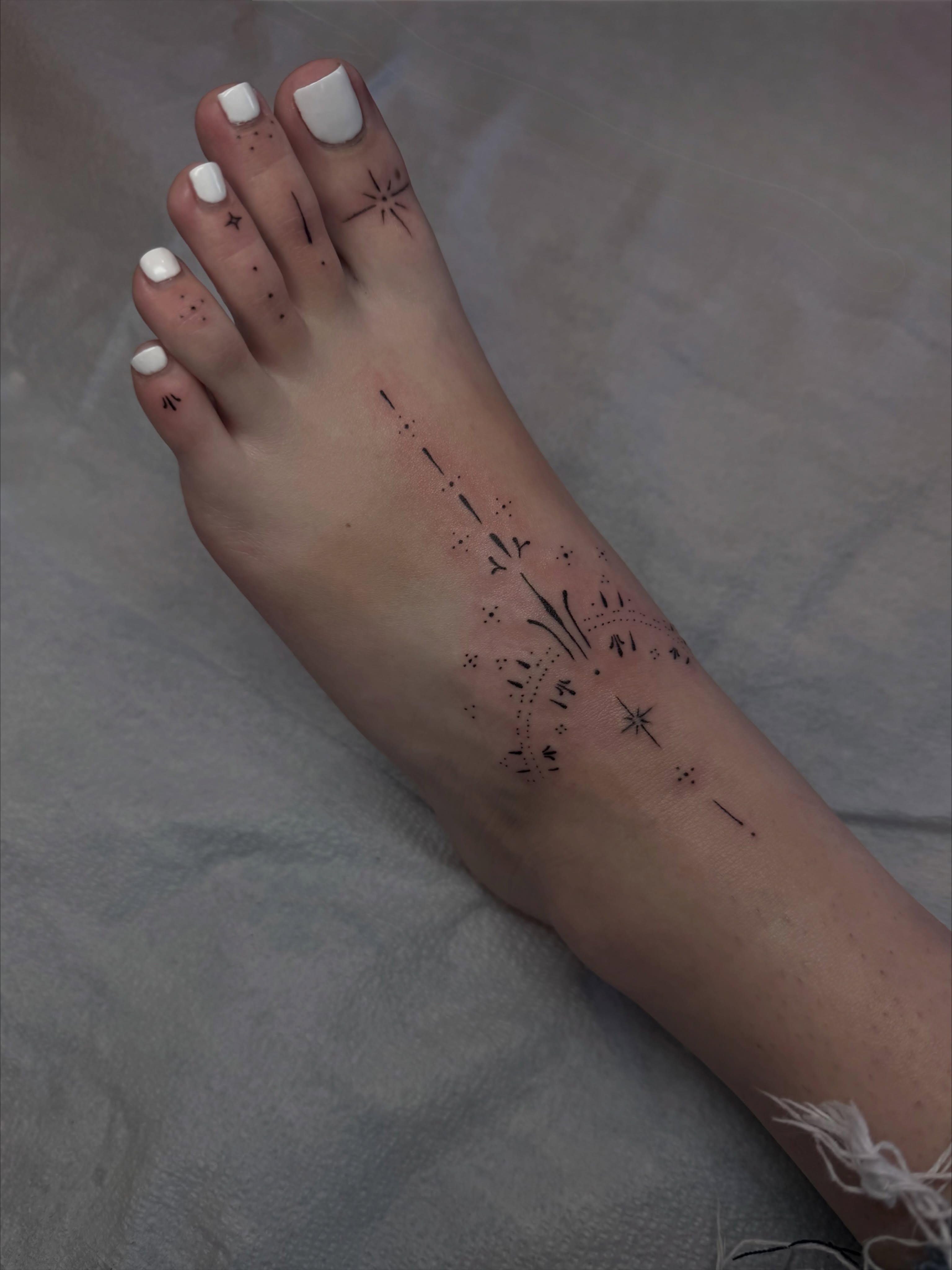 Tattoo by @tattedbymae β dotwork, geometric